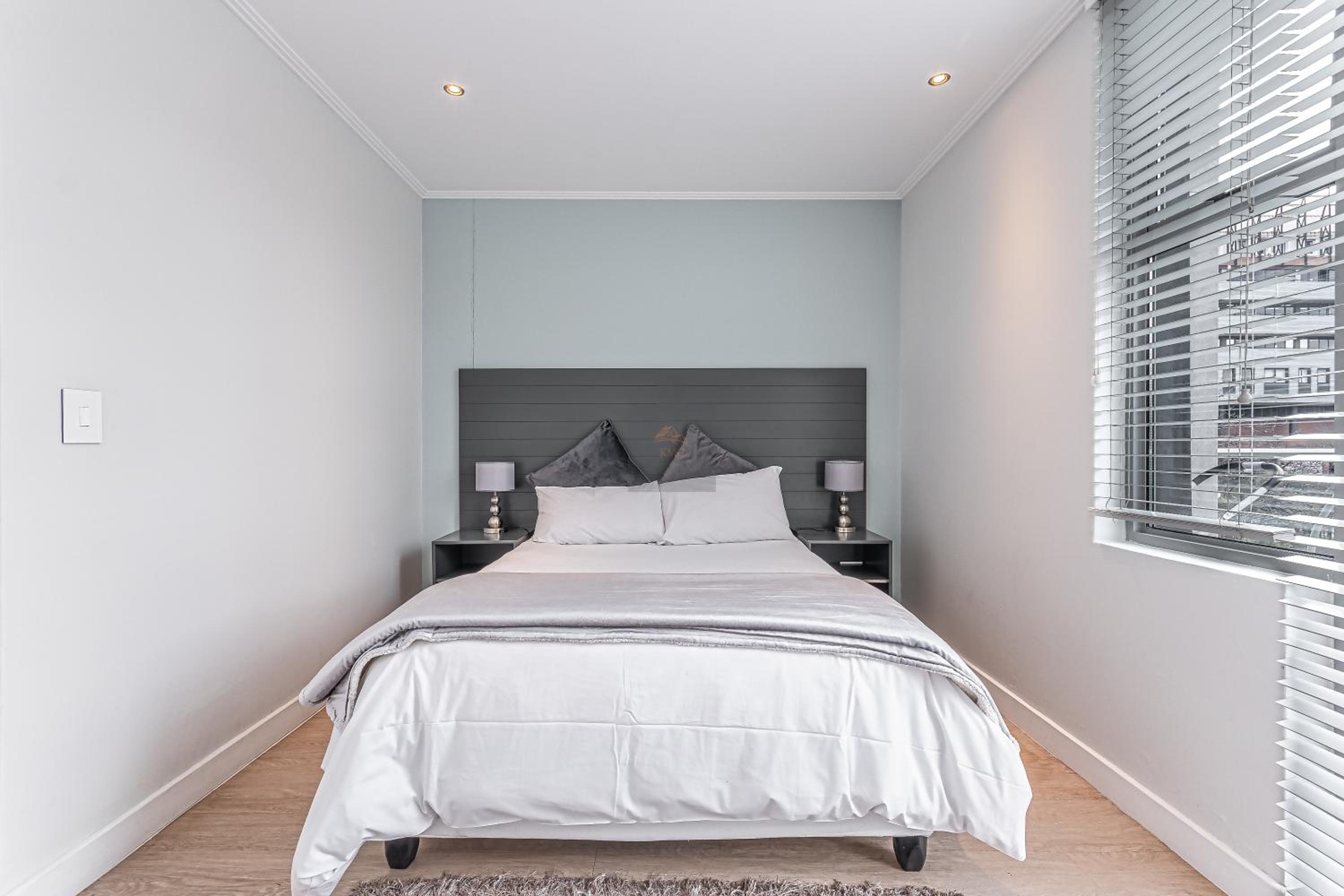 KMG Apartments at The Apex