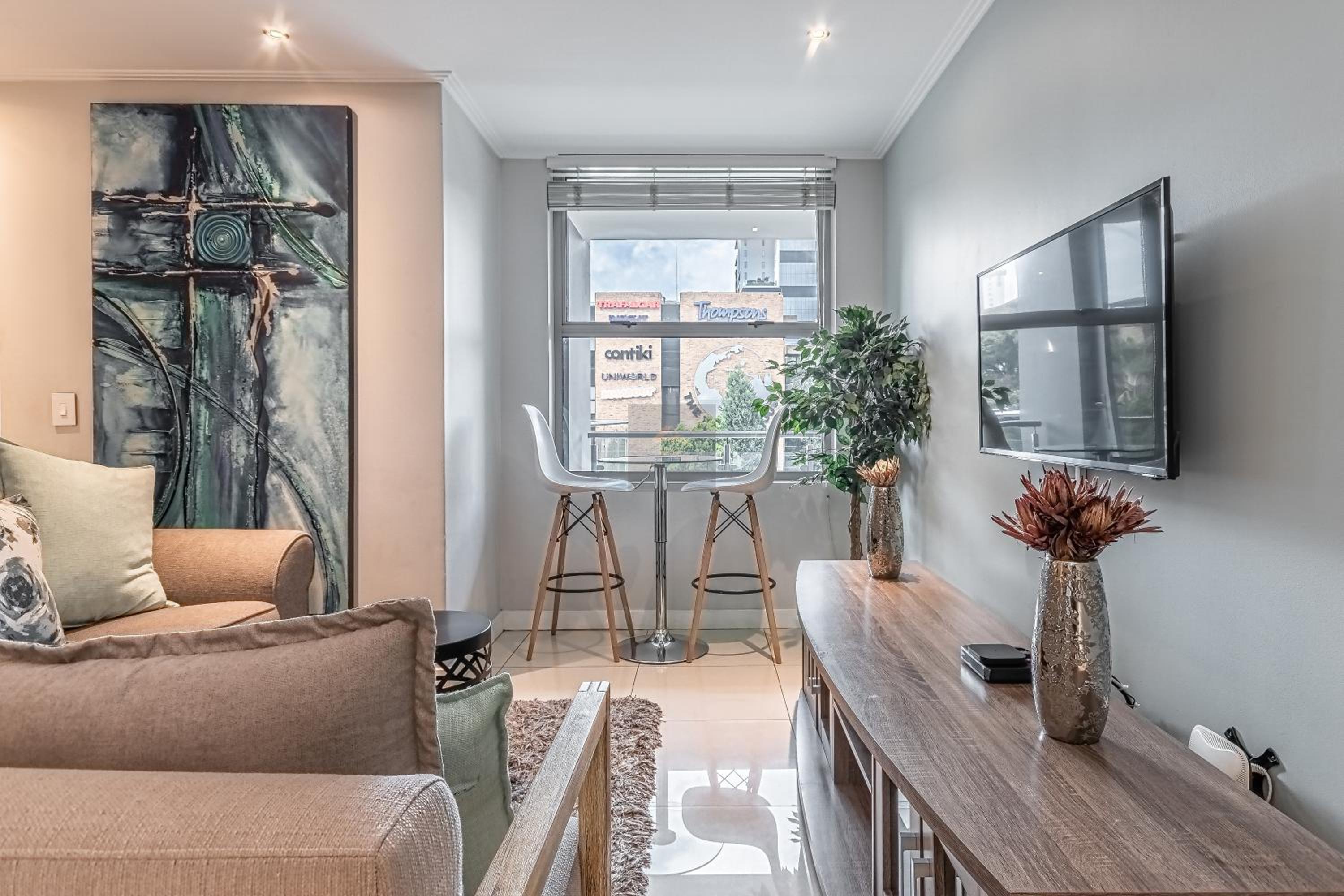 KMG Apartments at The Apex
