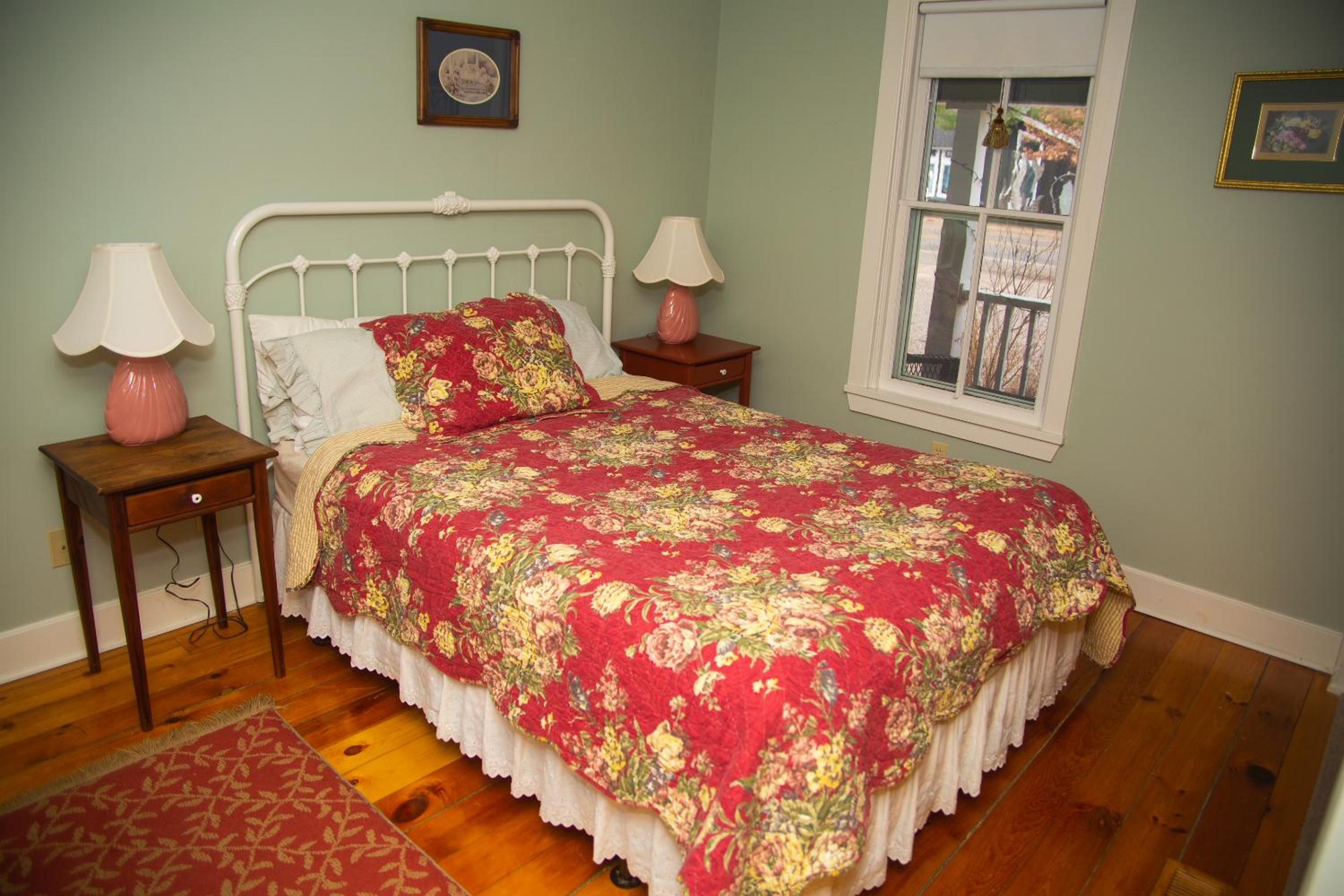 Sylvan Inn Bed & Breakfast