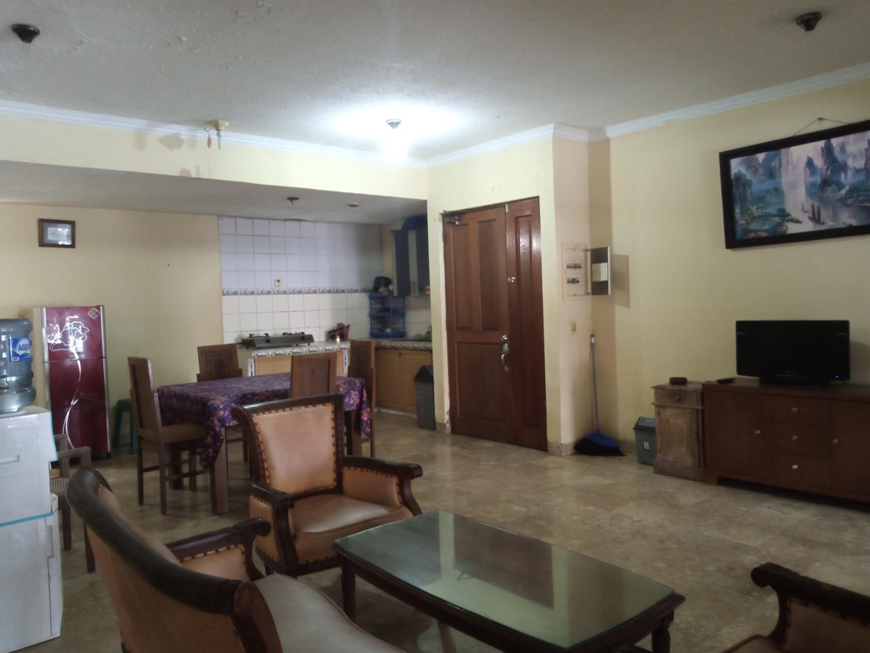 PENGINAPAN KONDOMINIUM CARITA - PAK BoS