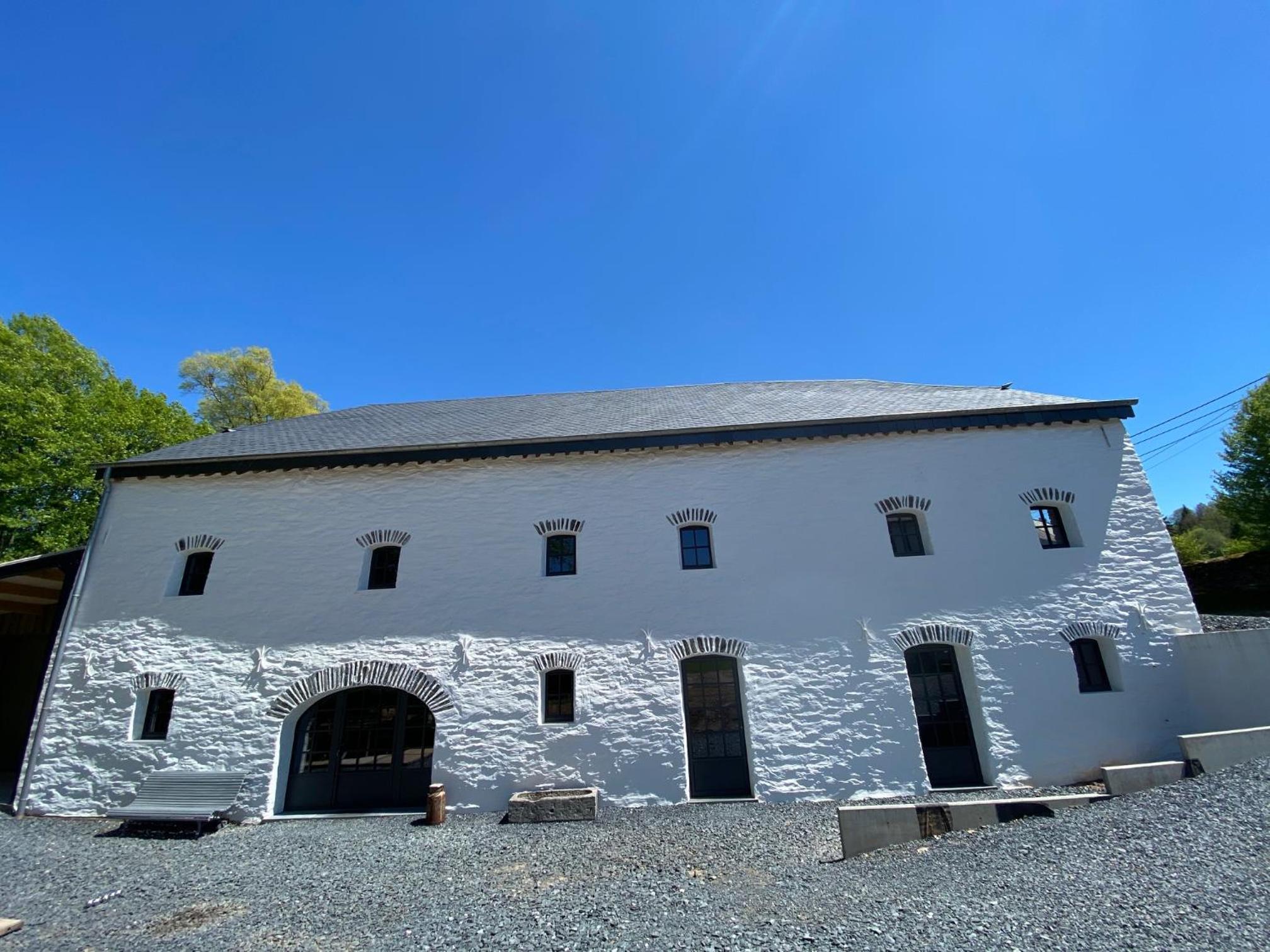 Le Scailleteux - Gîte de charme clôturé, accès à la rivière