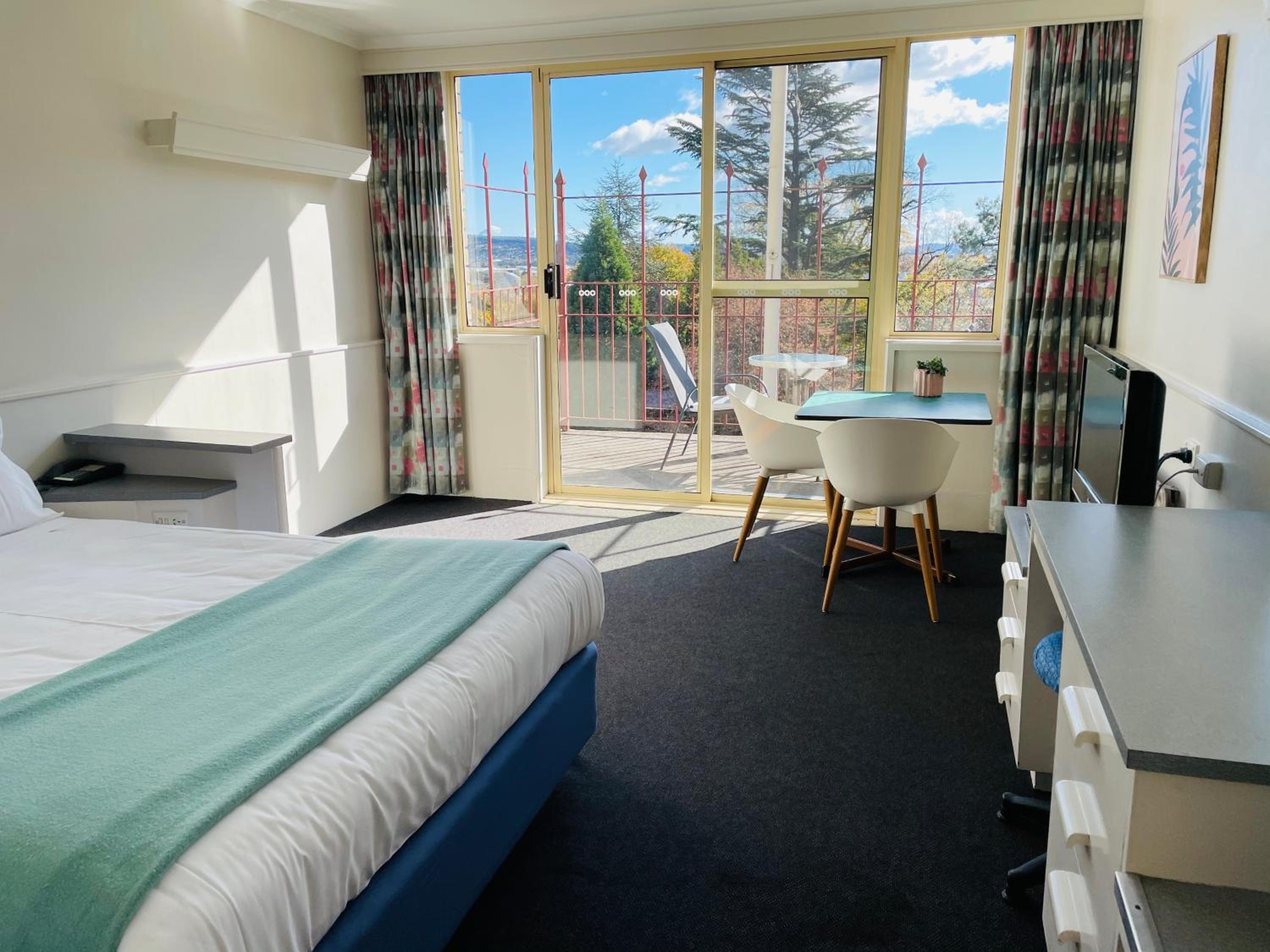 Parklane Motel
