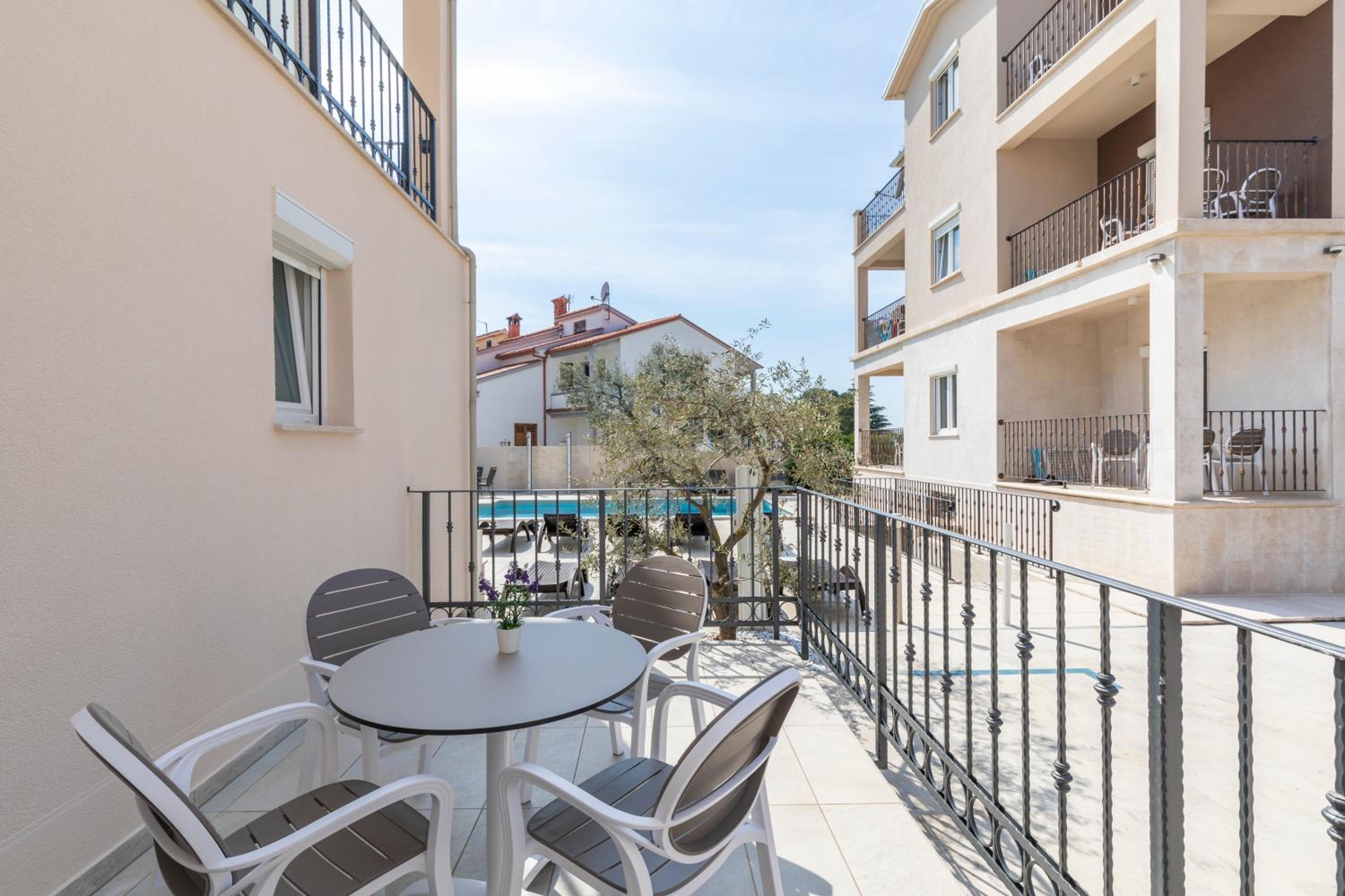 Apartments Villa Nina
