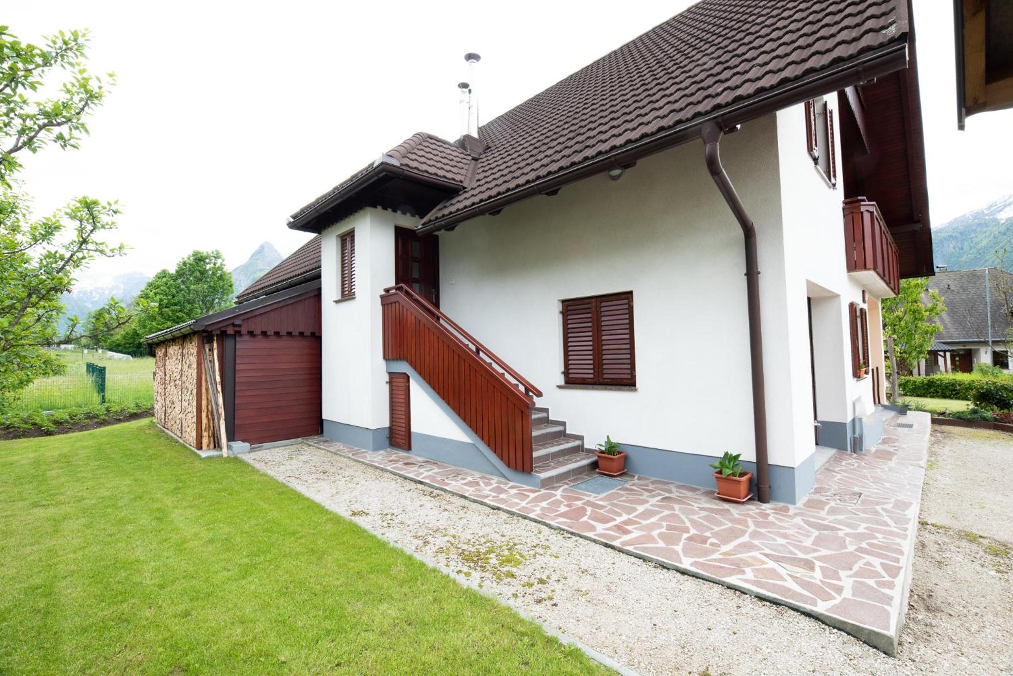 Photo 16
