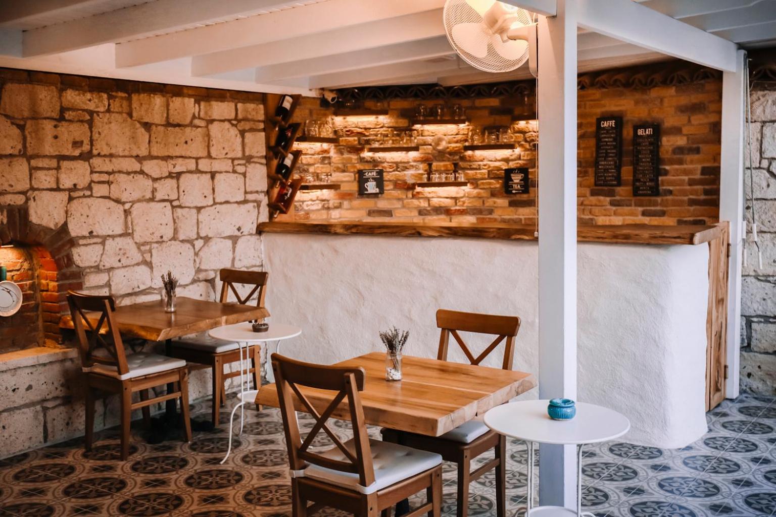 Tarçın Alaçatı Otel