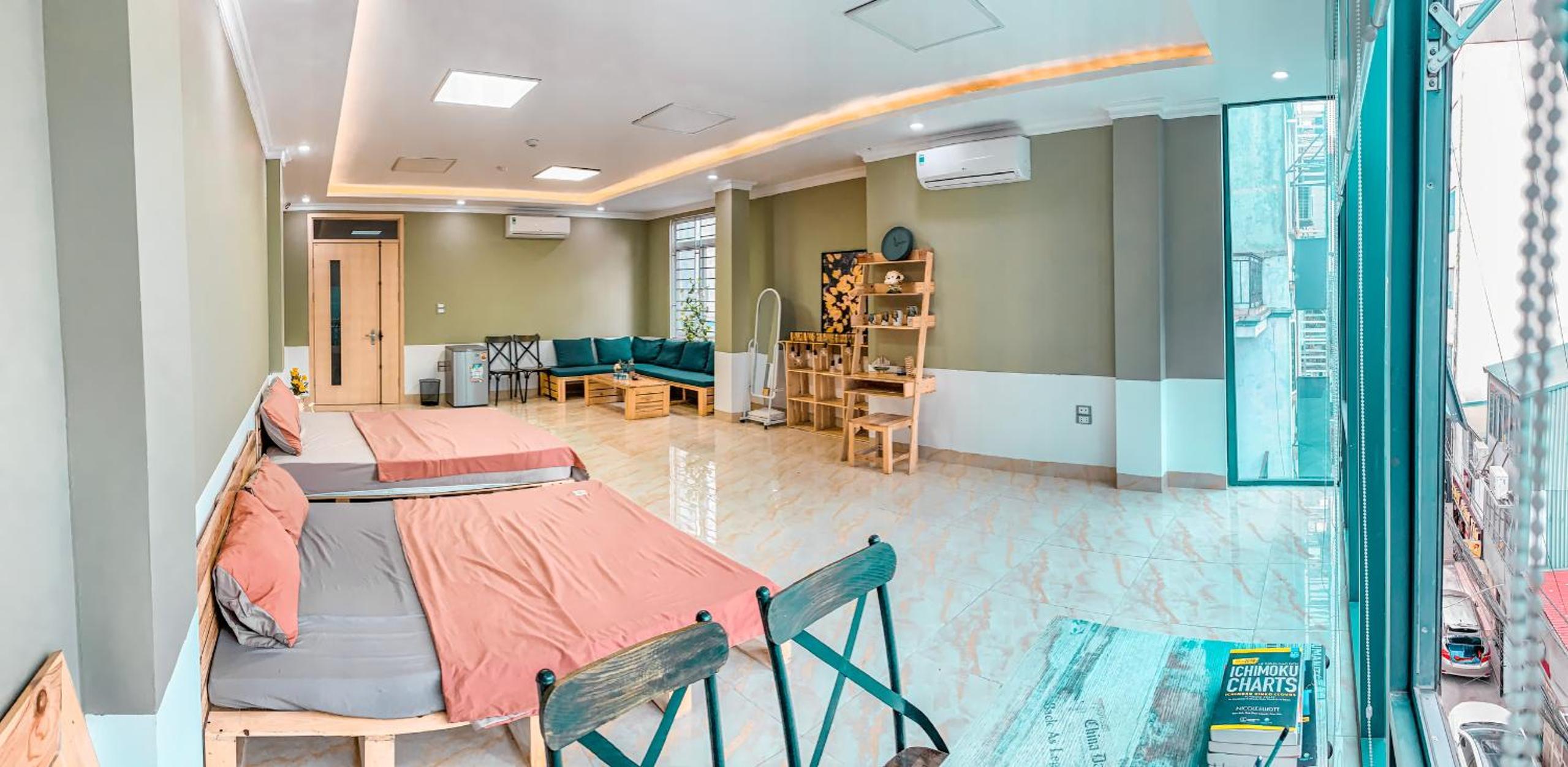 Amazing stay- homestay, city view, near center Hanoi, NK Cau Giay