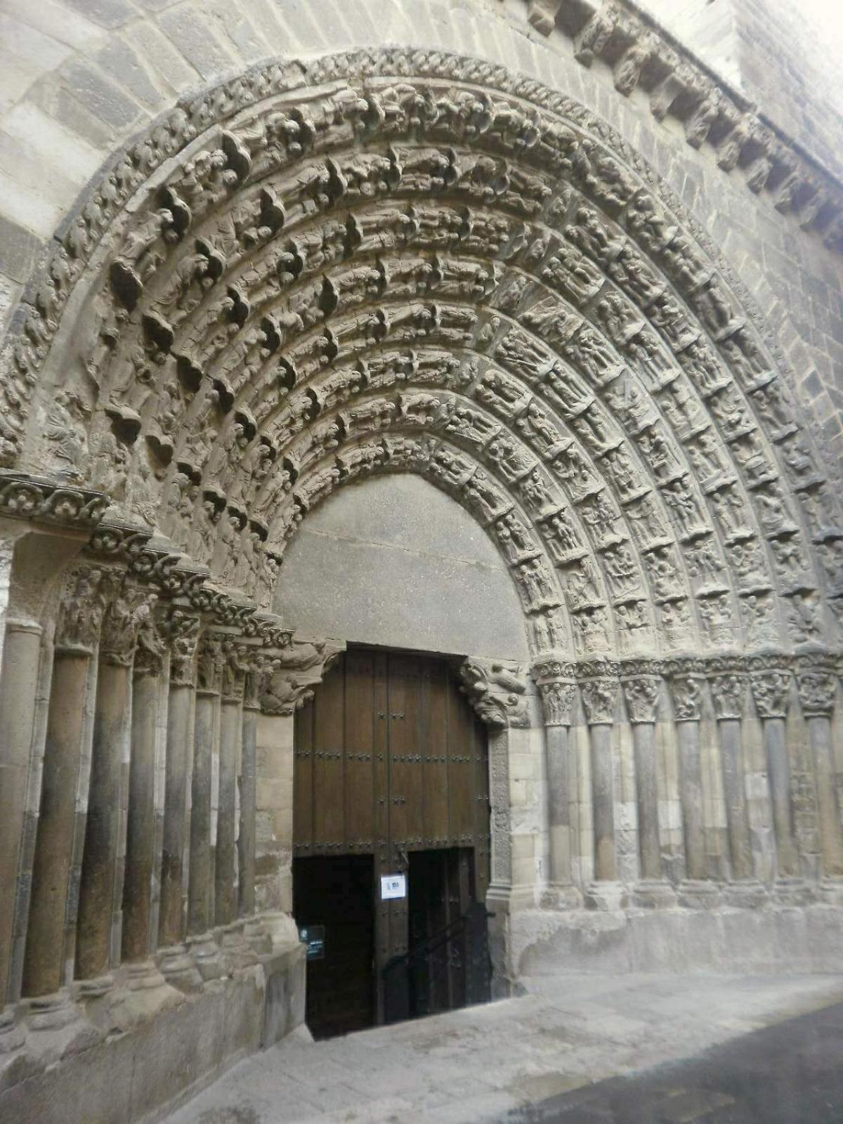Photo 48