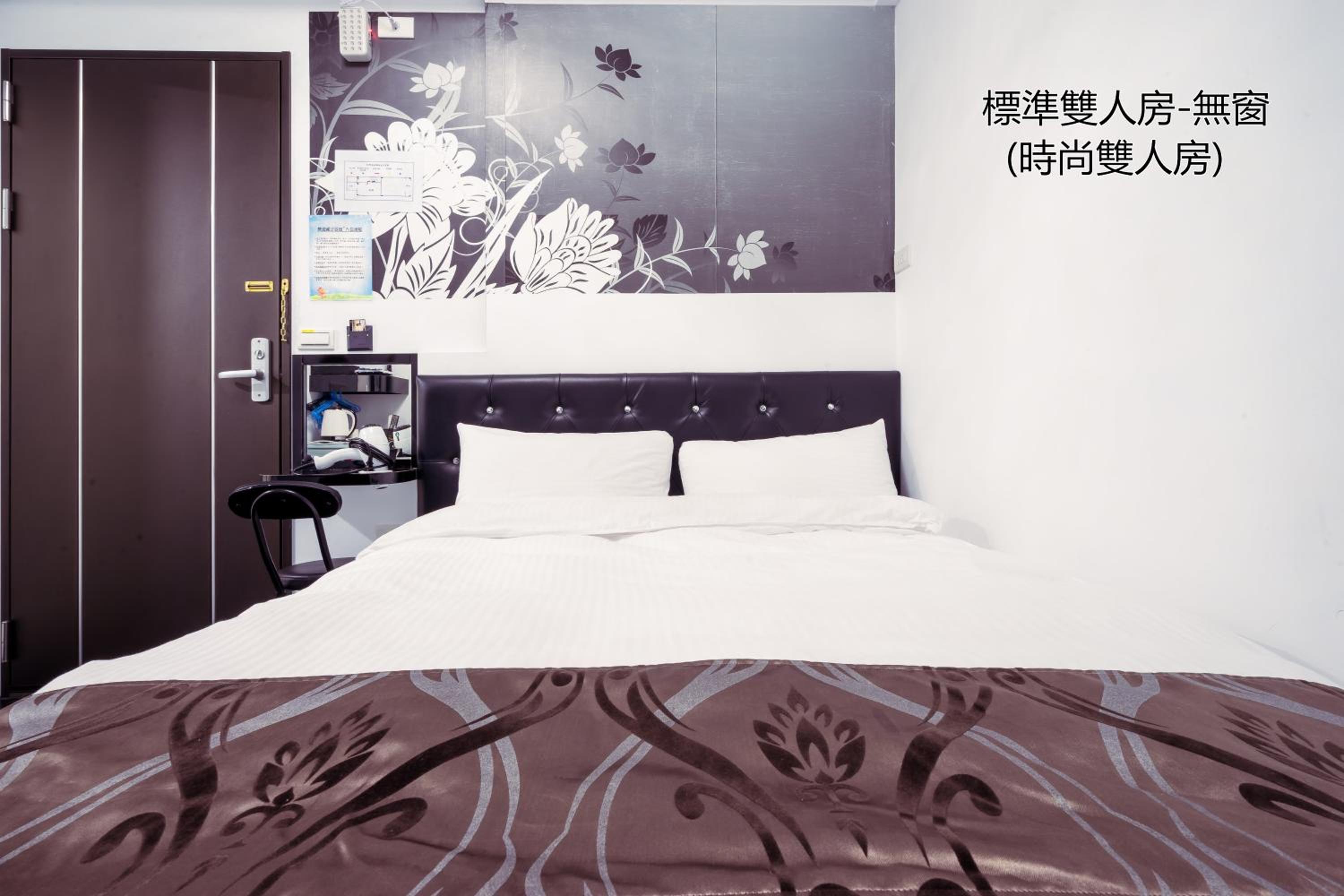 台南樂遊親子溜滑梯電梯民宿