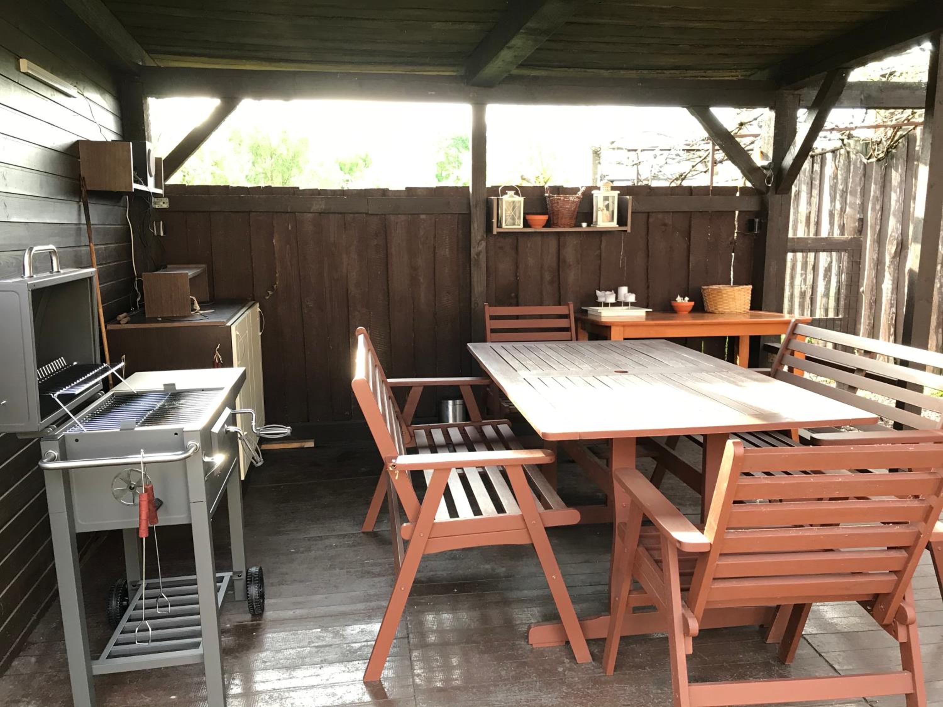 Photo 18