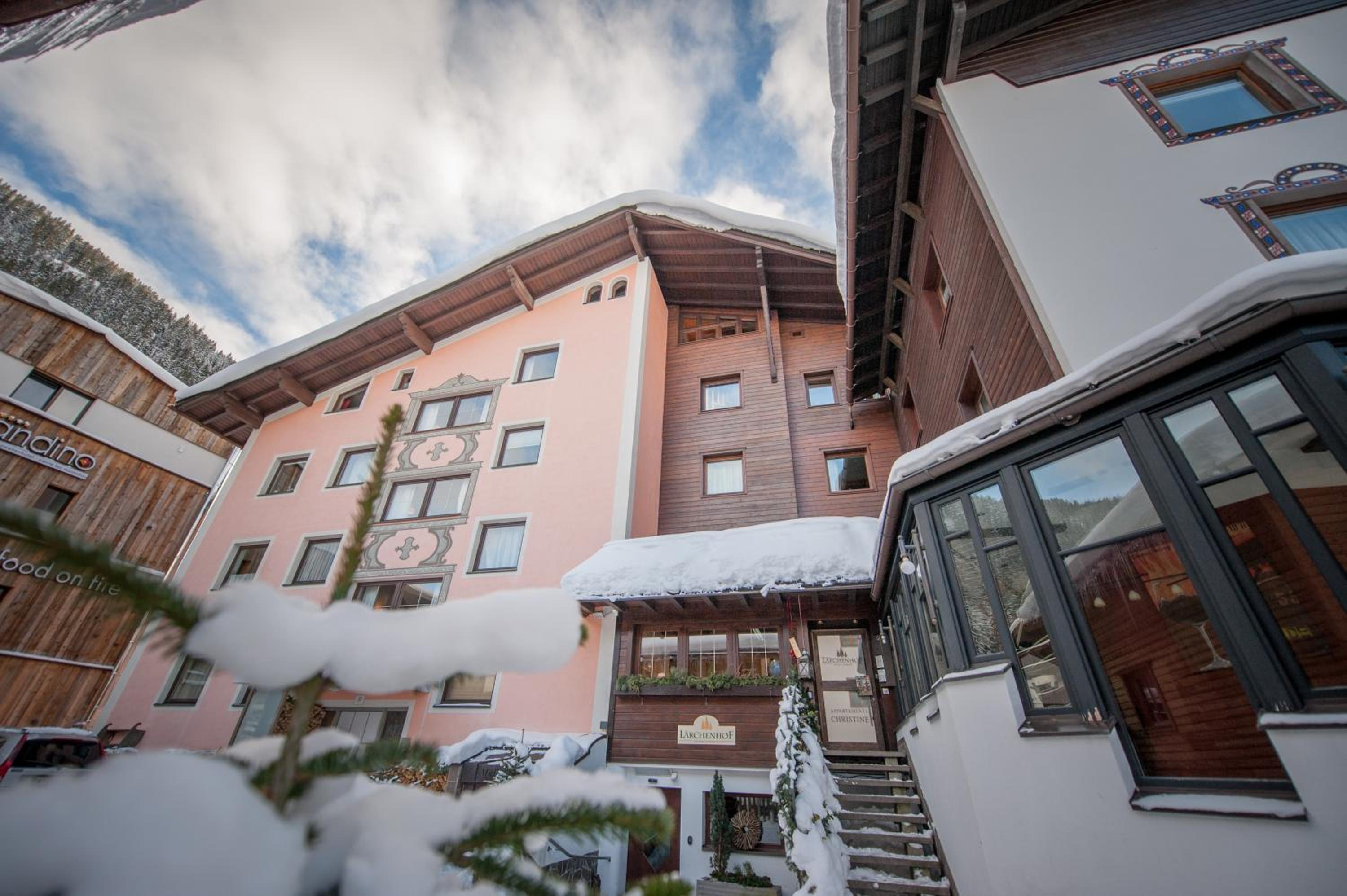 Arlsuites