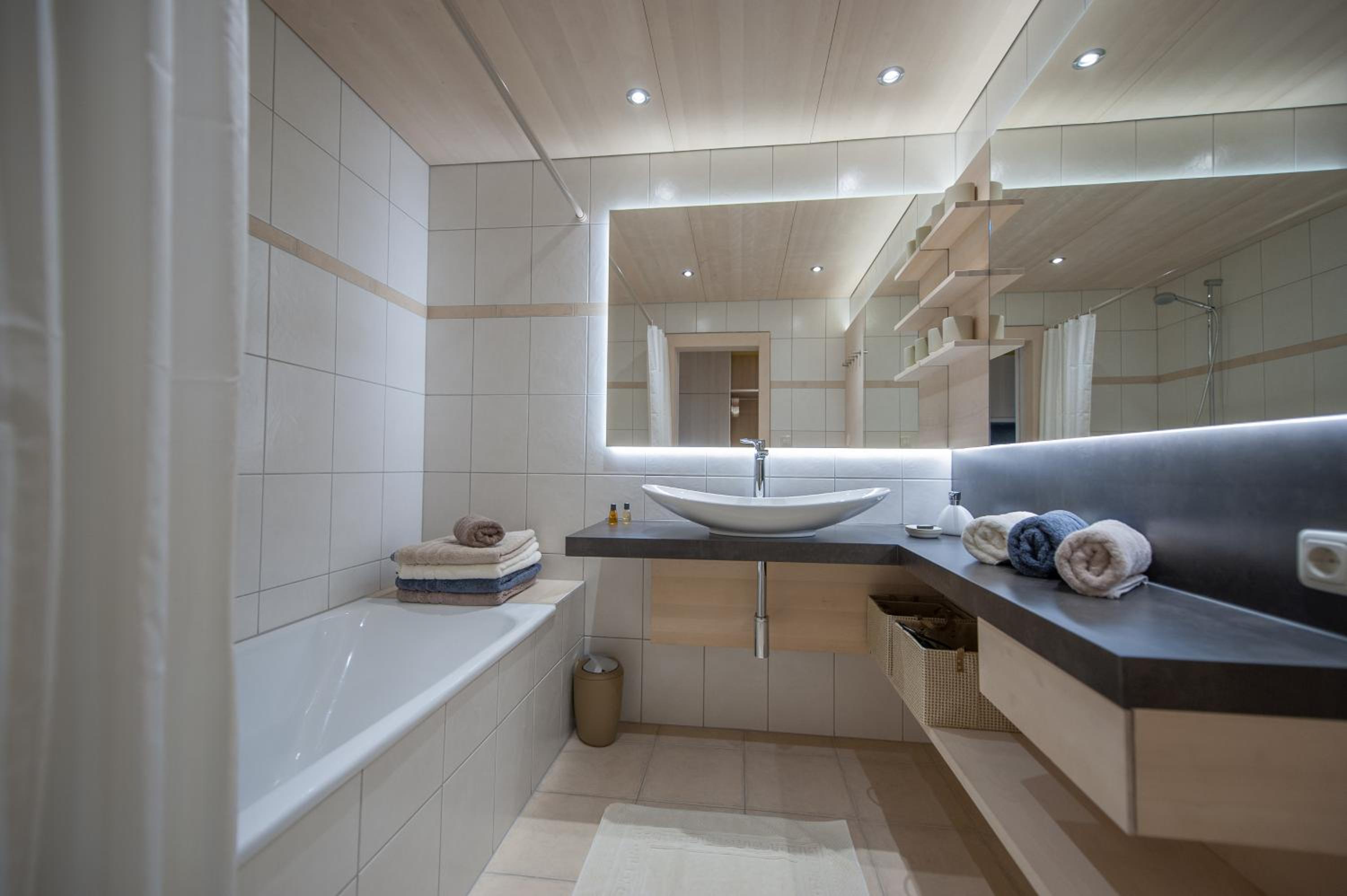 Arlsuites
