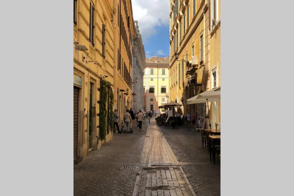 Chiara's place at Pantheon - your apt in Rome