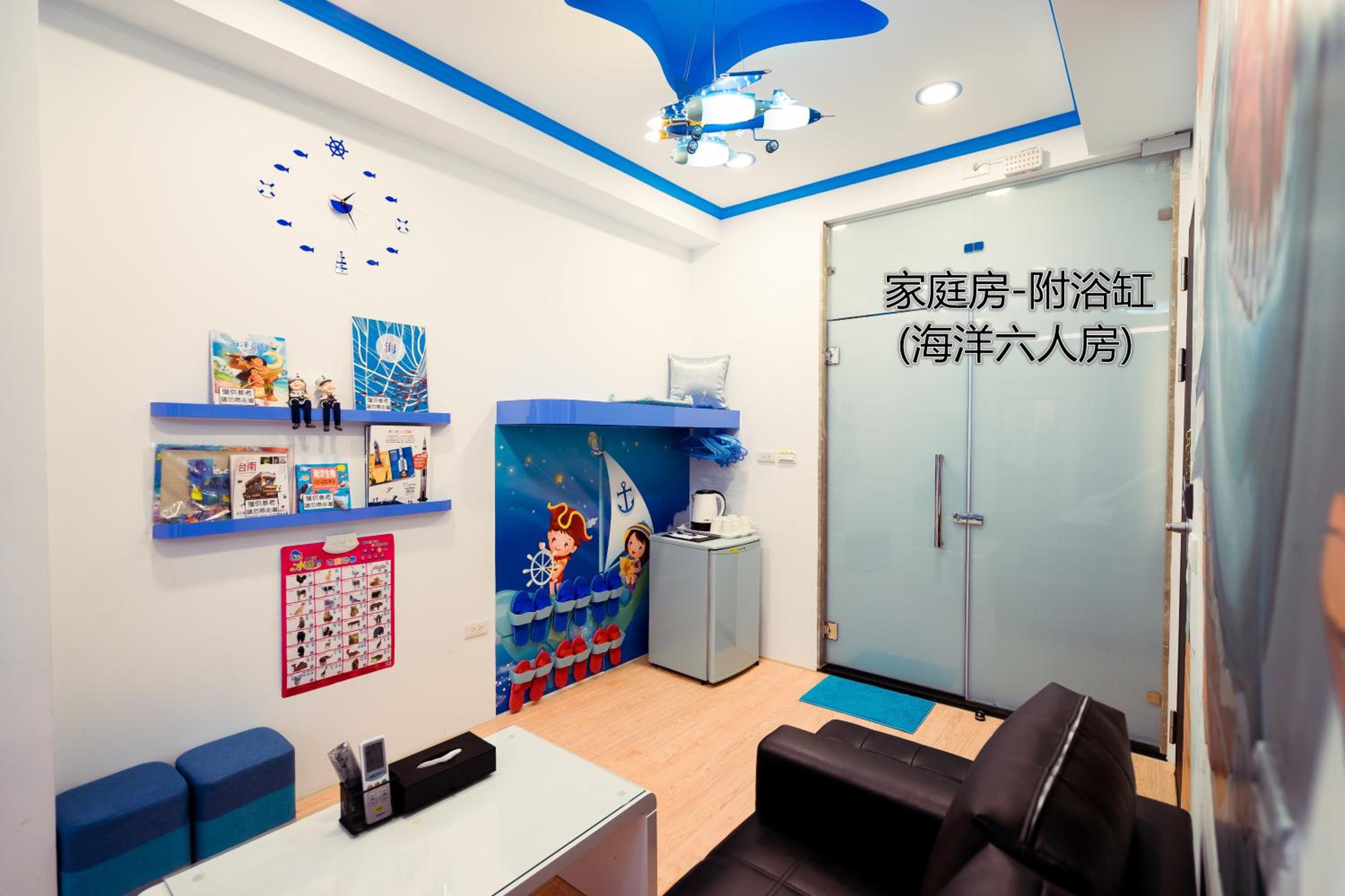 台南樂遊親子溜滑梯電梯民宿