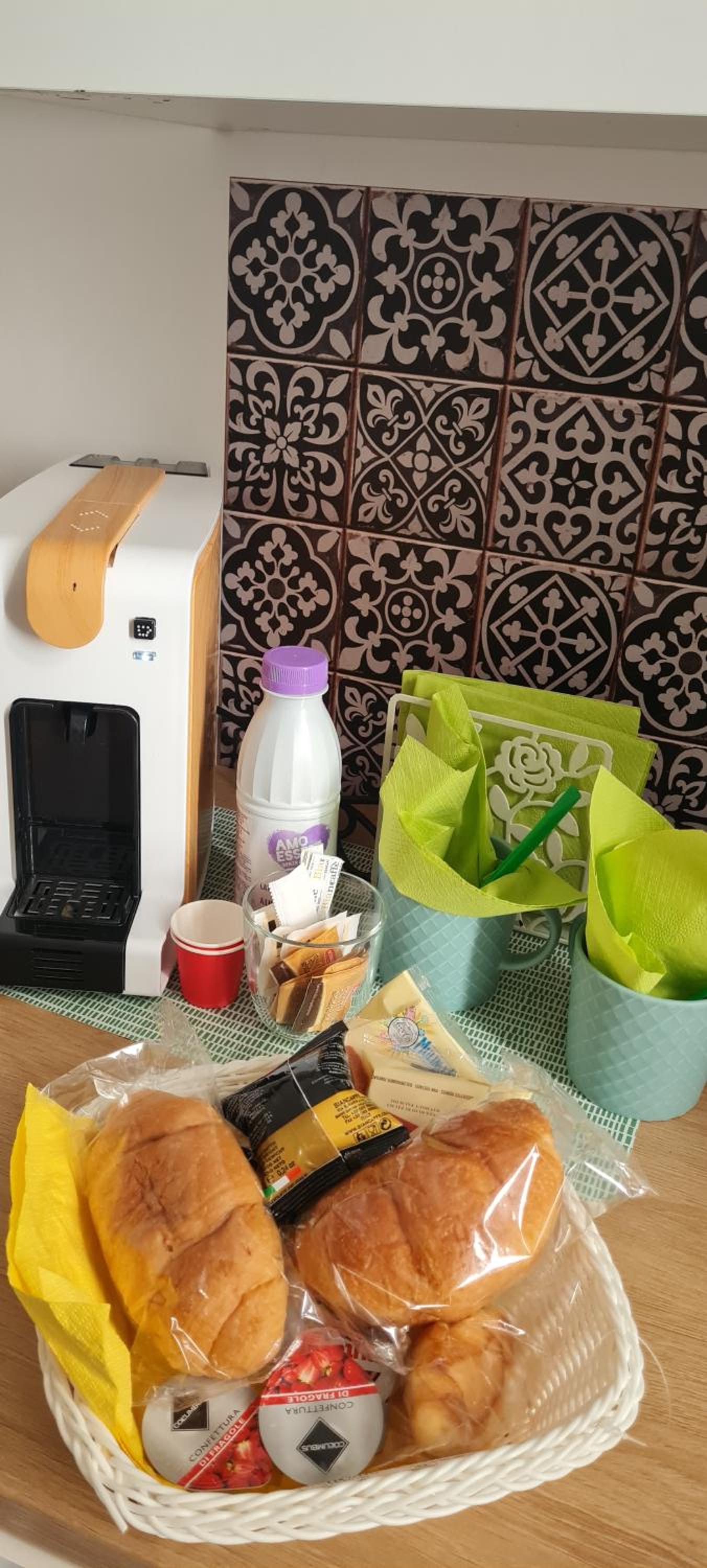 Hotel le ginestre in centro - Image 1