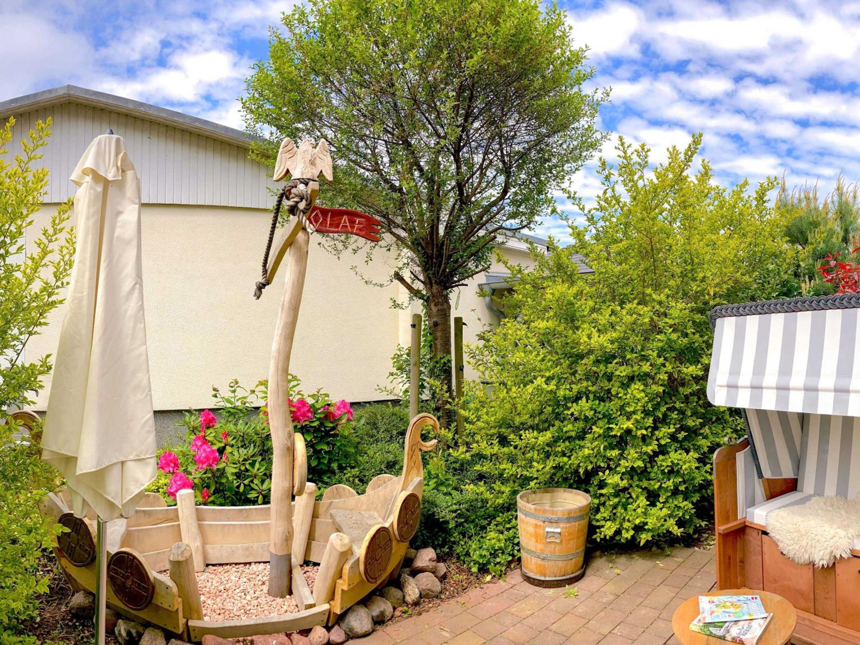 Ferienhaus Klünderberg in Binz mit Kamin, Terrasse, Strandkorb view 5