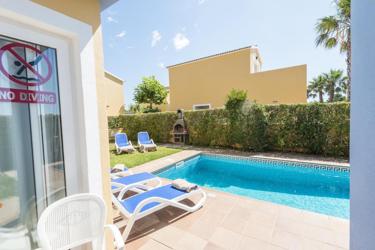 Villas Amarillas