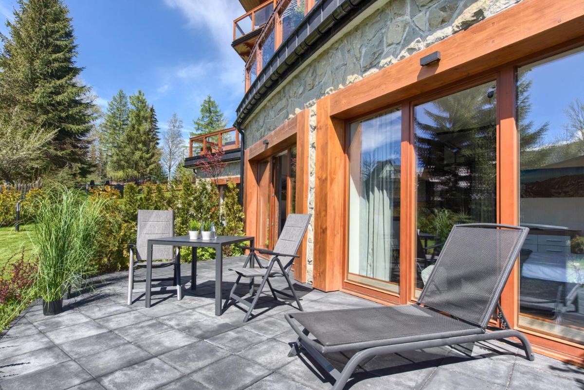 outdoor BBQ area