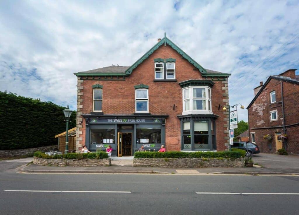 Hotel Swiss House B&B - Image 1