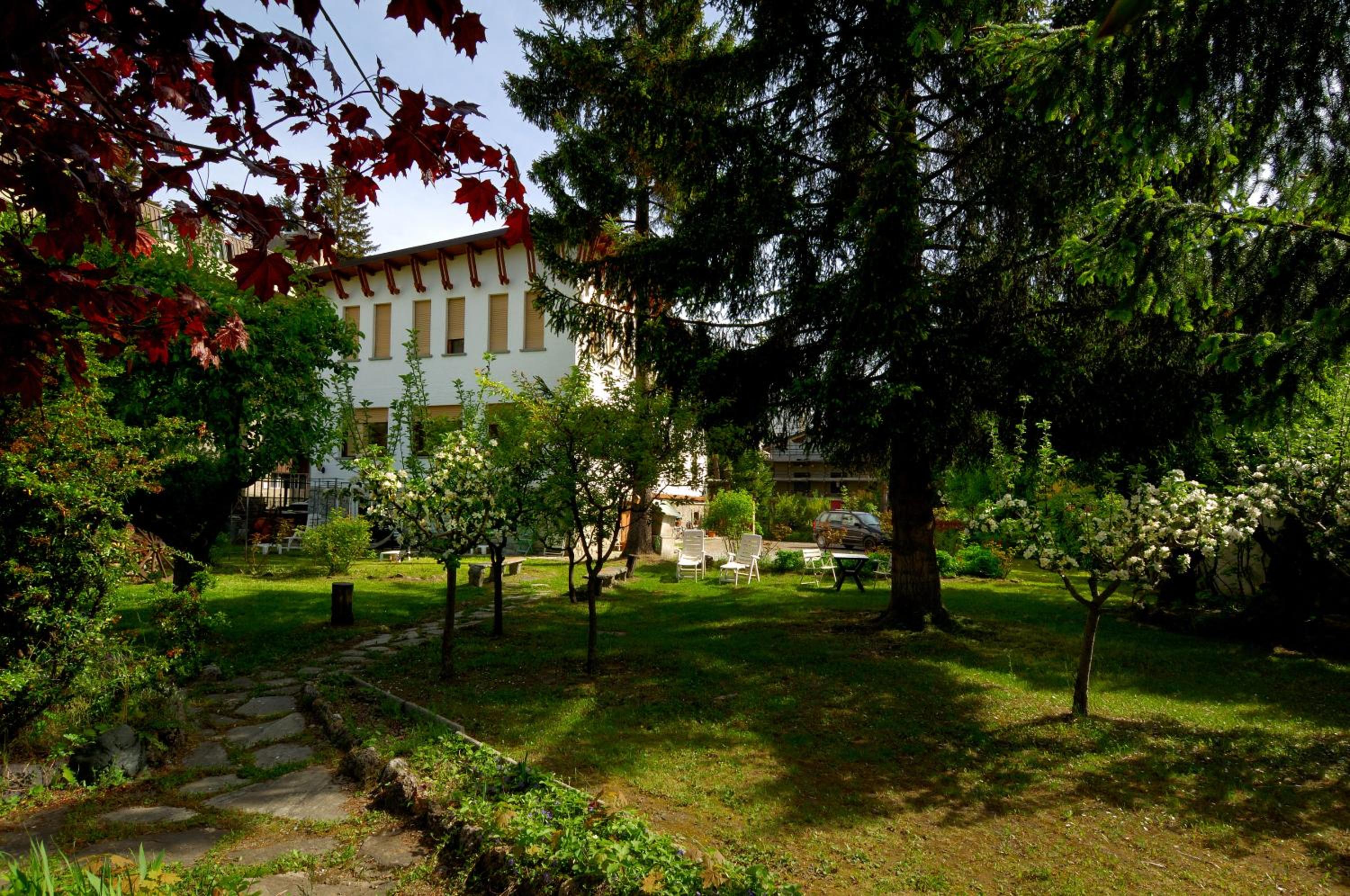 Villa Myosotis view 4