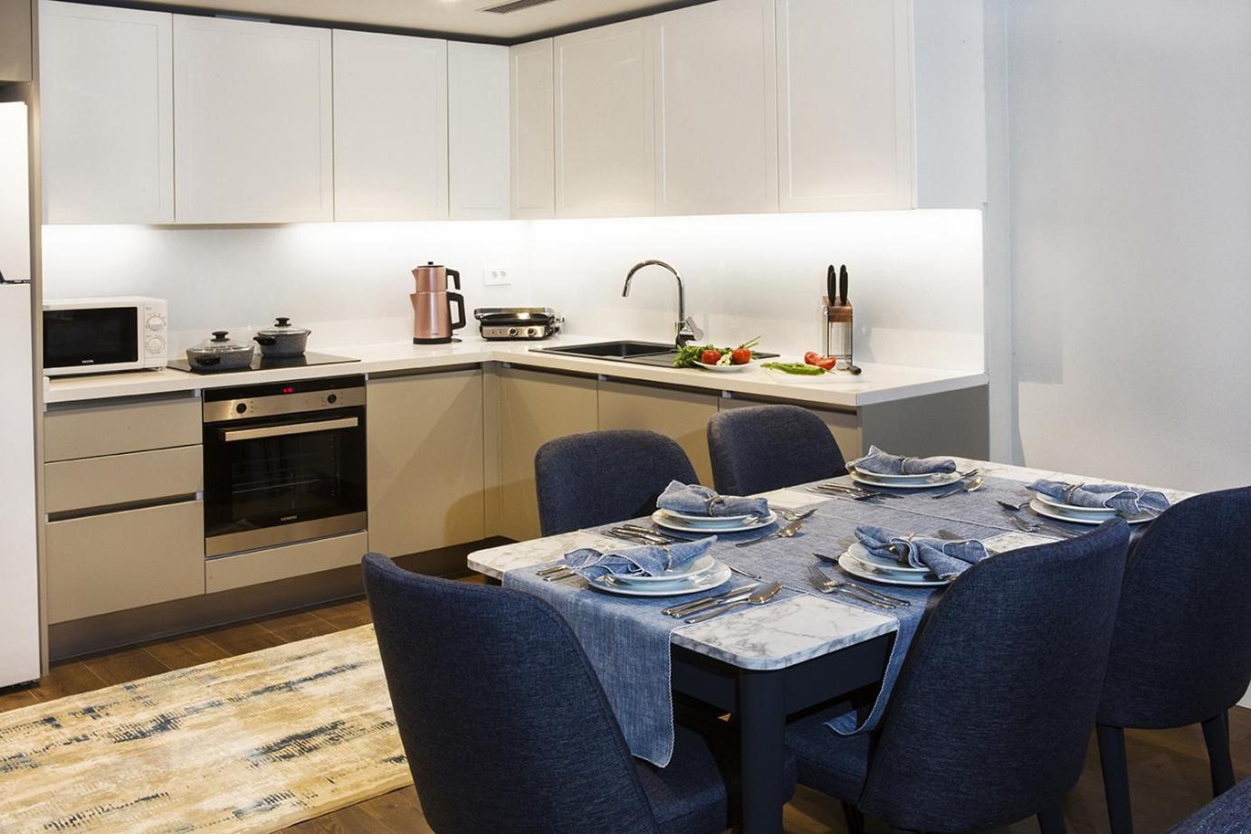 Garlon Residence - Image 74