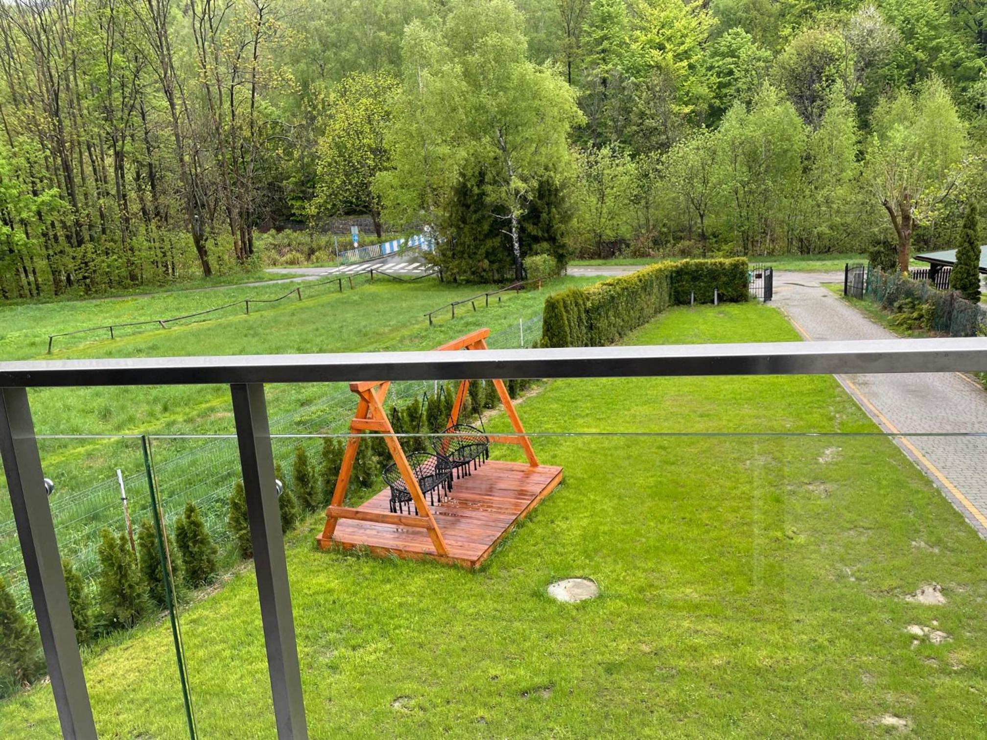Bratkowa Dolina view 4