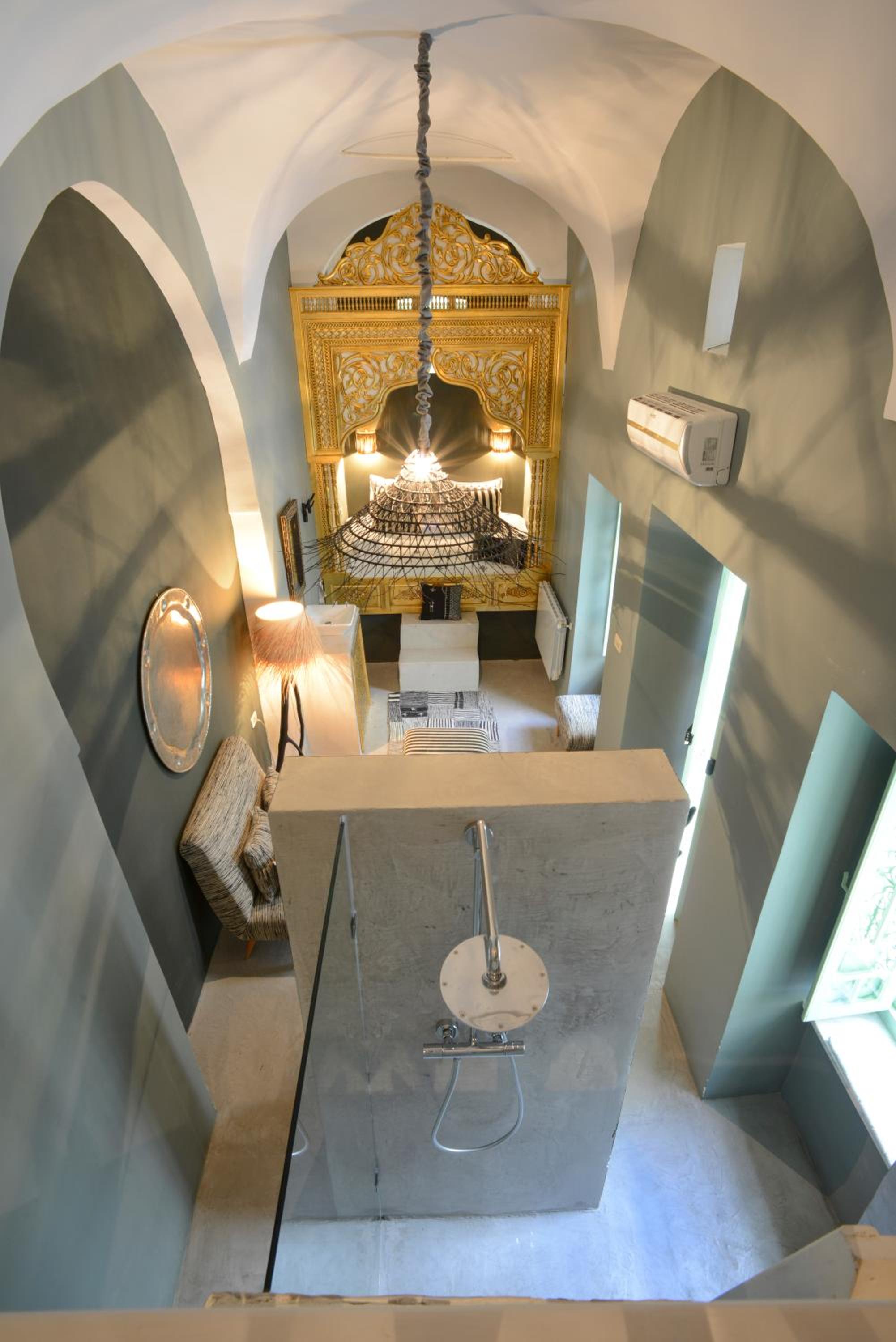 Dar Antonia