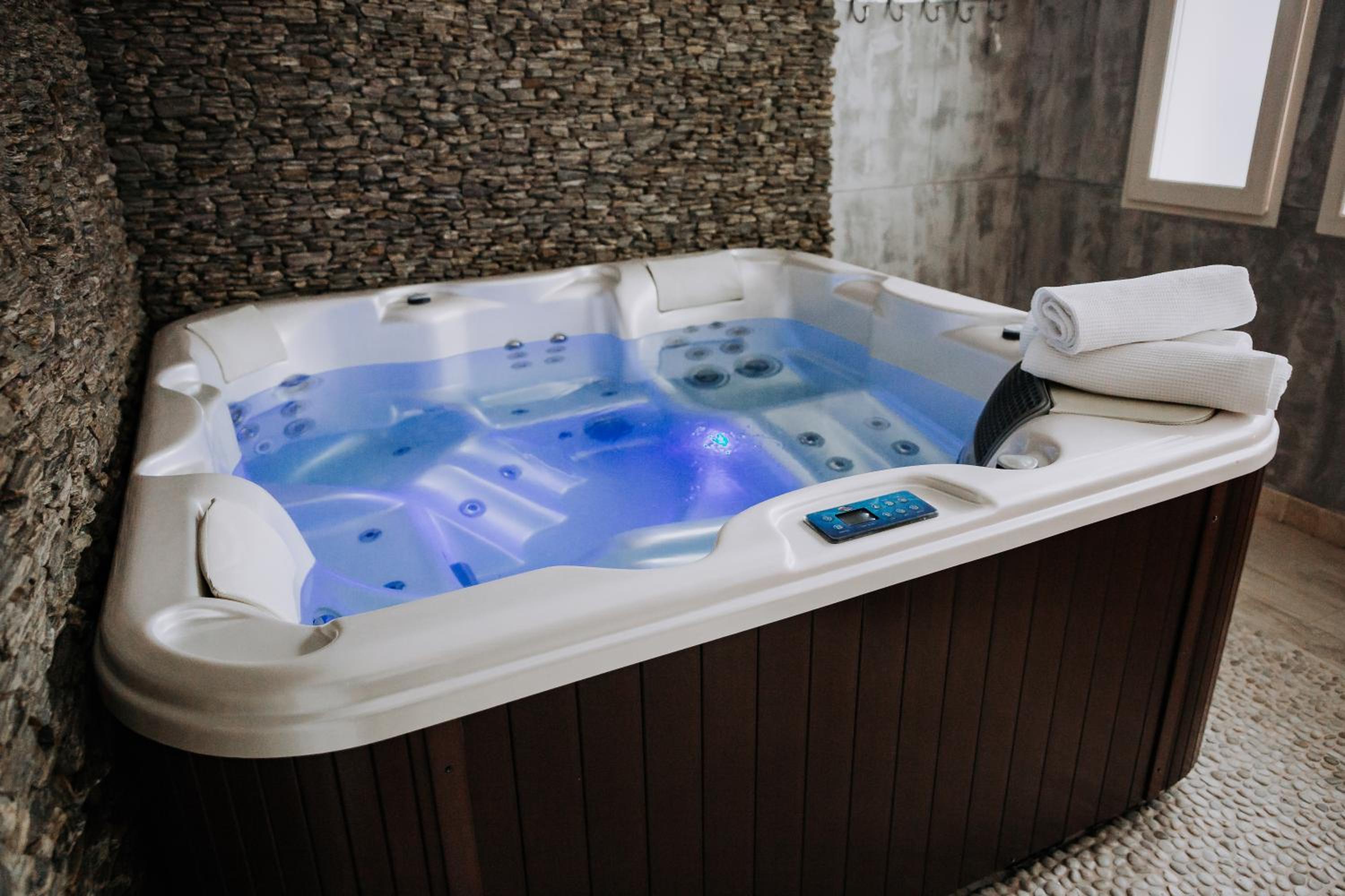 Jacuzzi