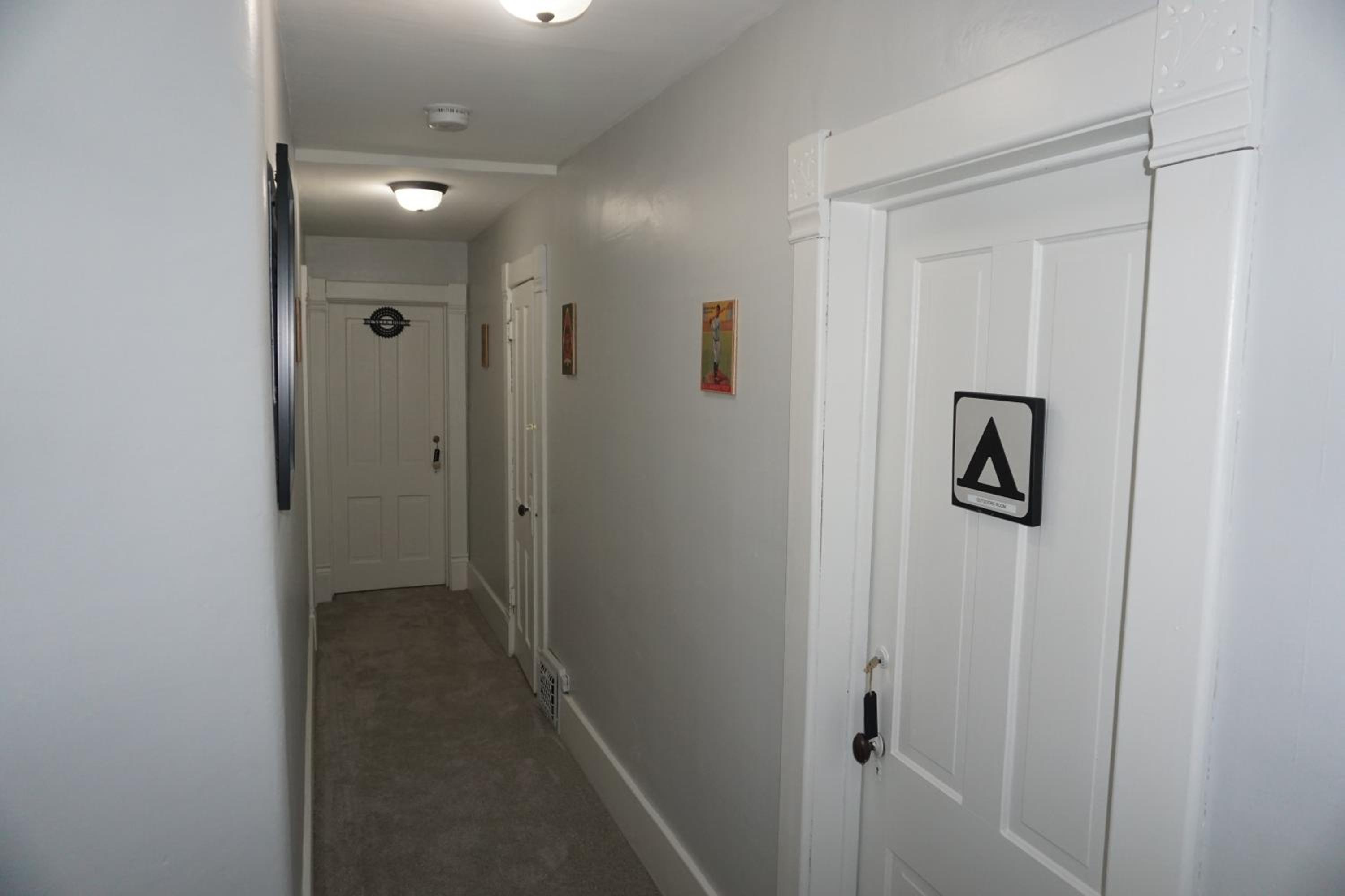 Photo 33
