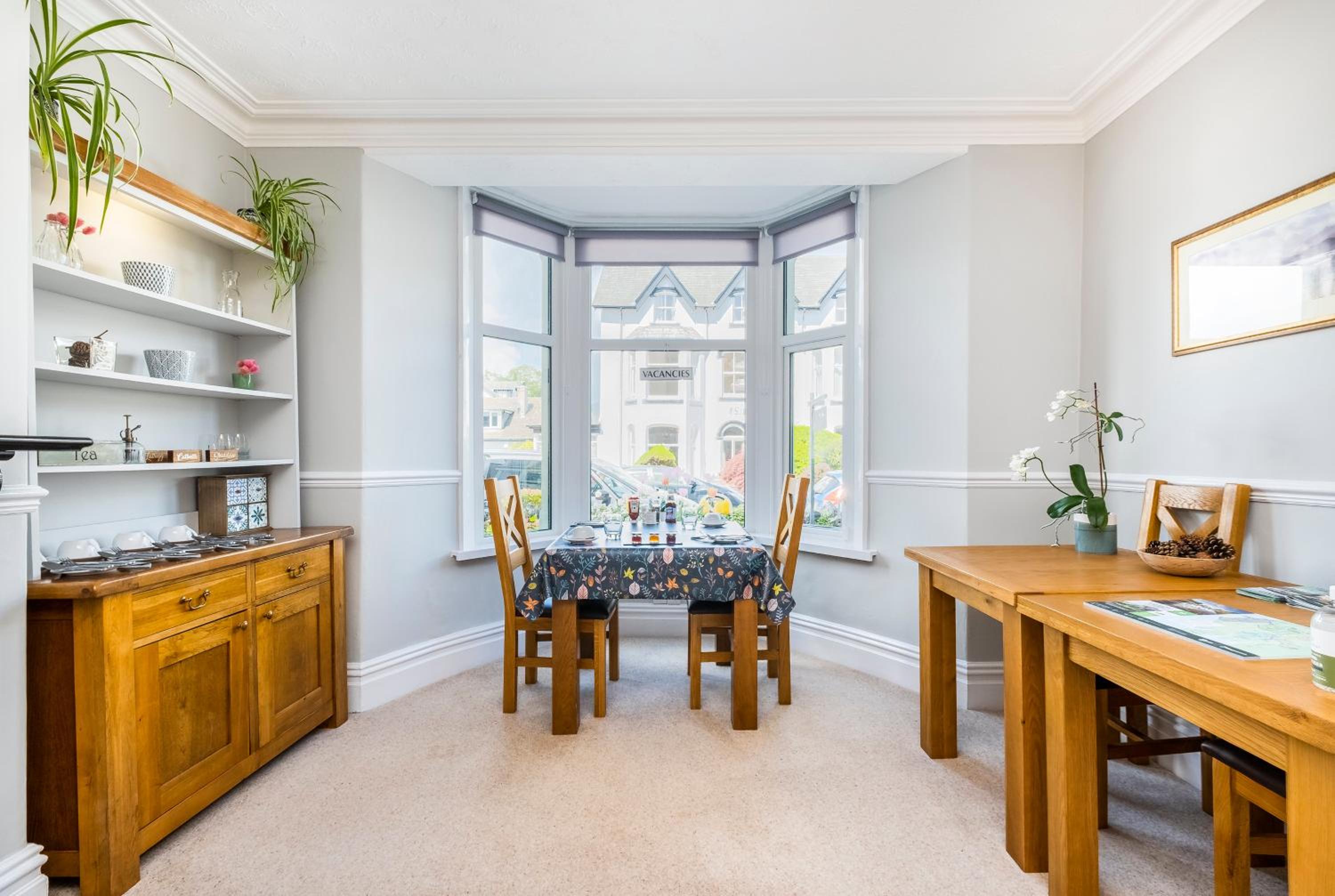 Cragwood Guest House