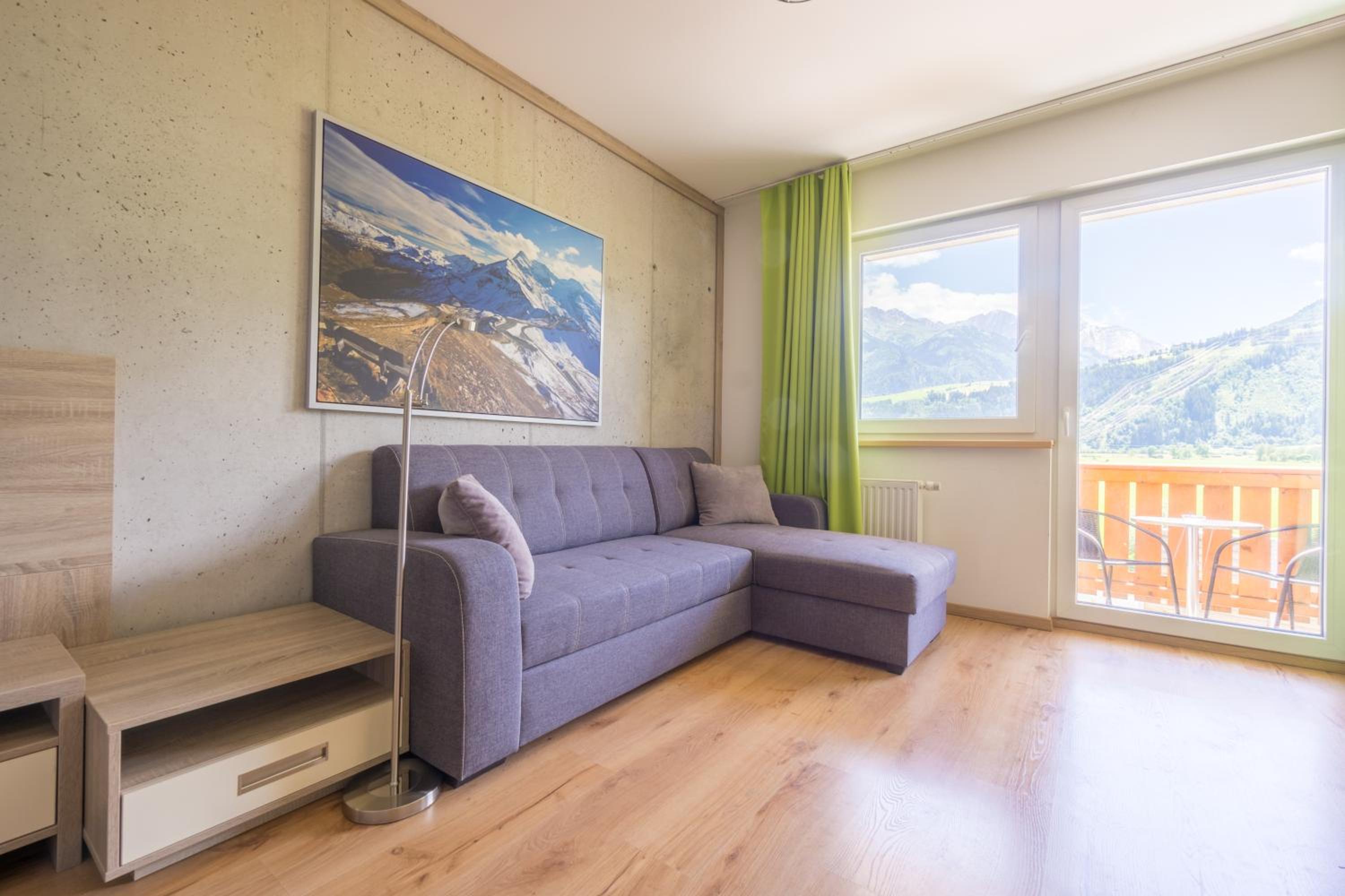 Praga Apartments & Restaurant Zell am See-Kaprun