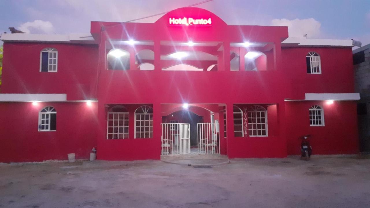 Hotel Punto4 view 2