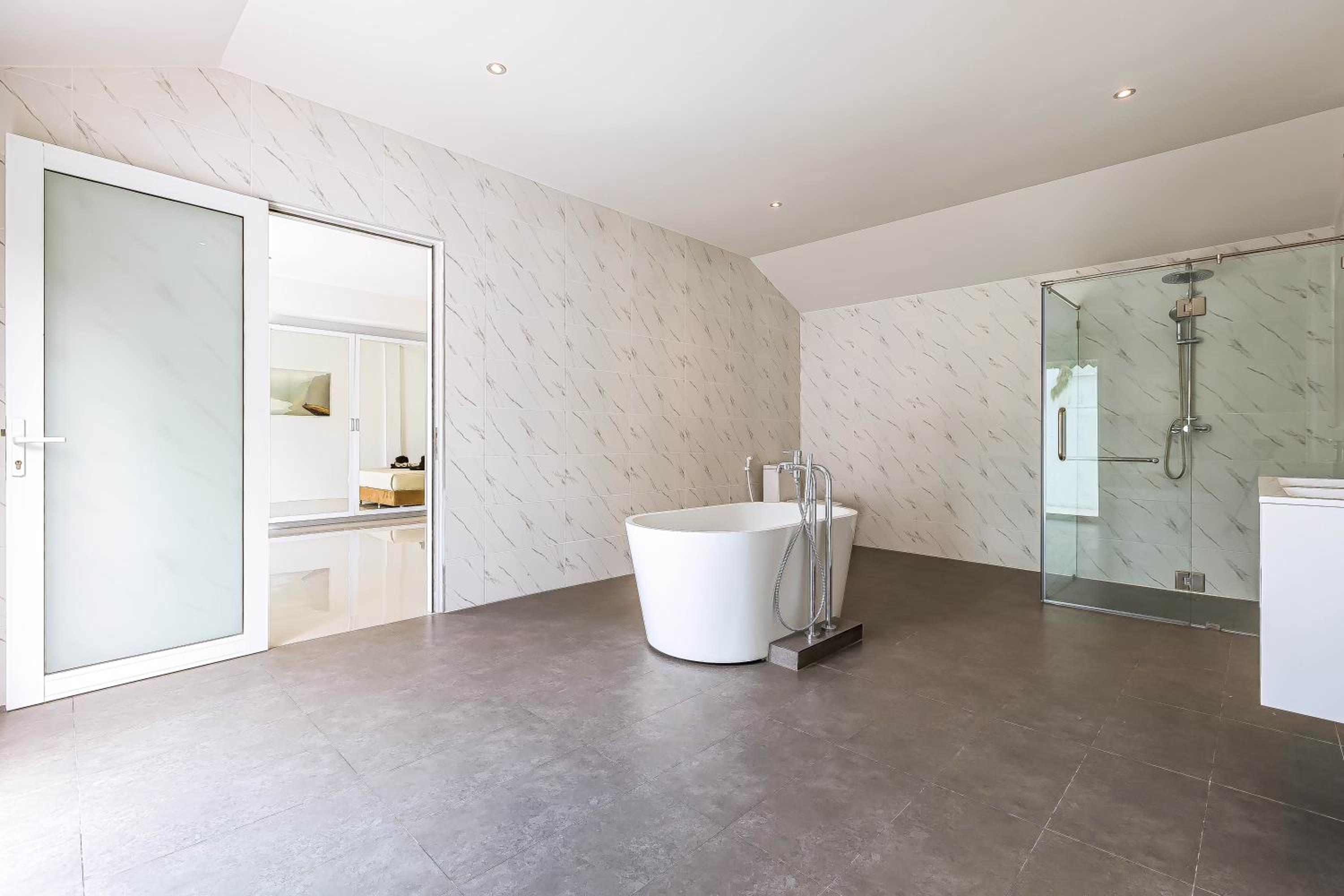 Amazing Private 6 Bedroom Pool Villa ED60