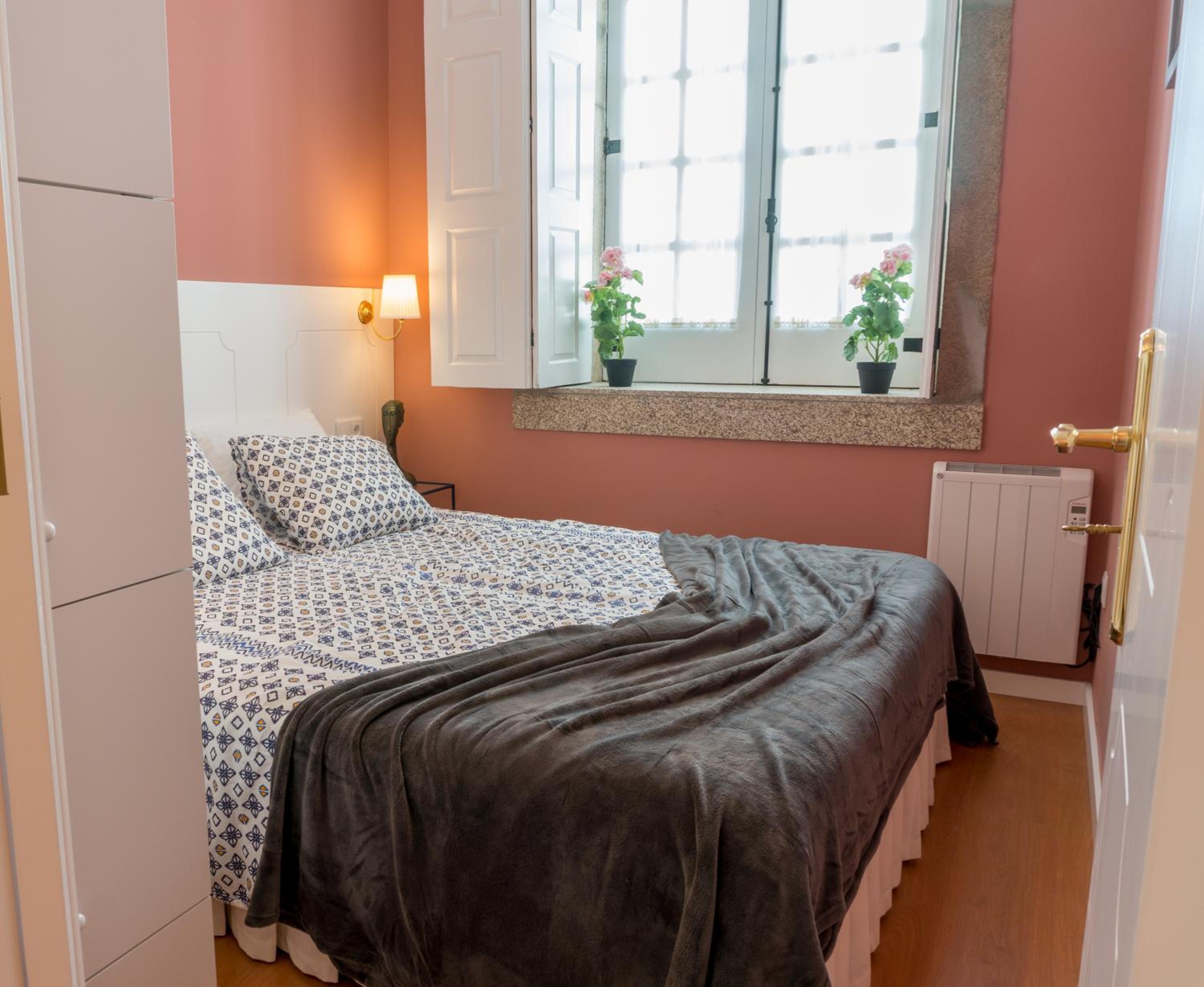 Oporto Centre Clean & Cozy Apt 1 view 3