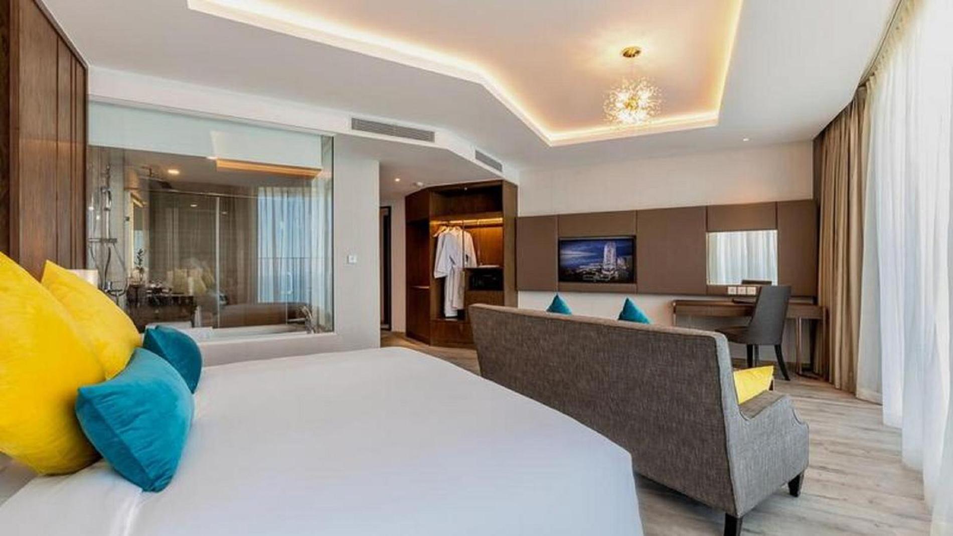 RIS Panorama Condotel