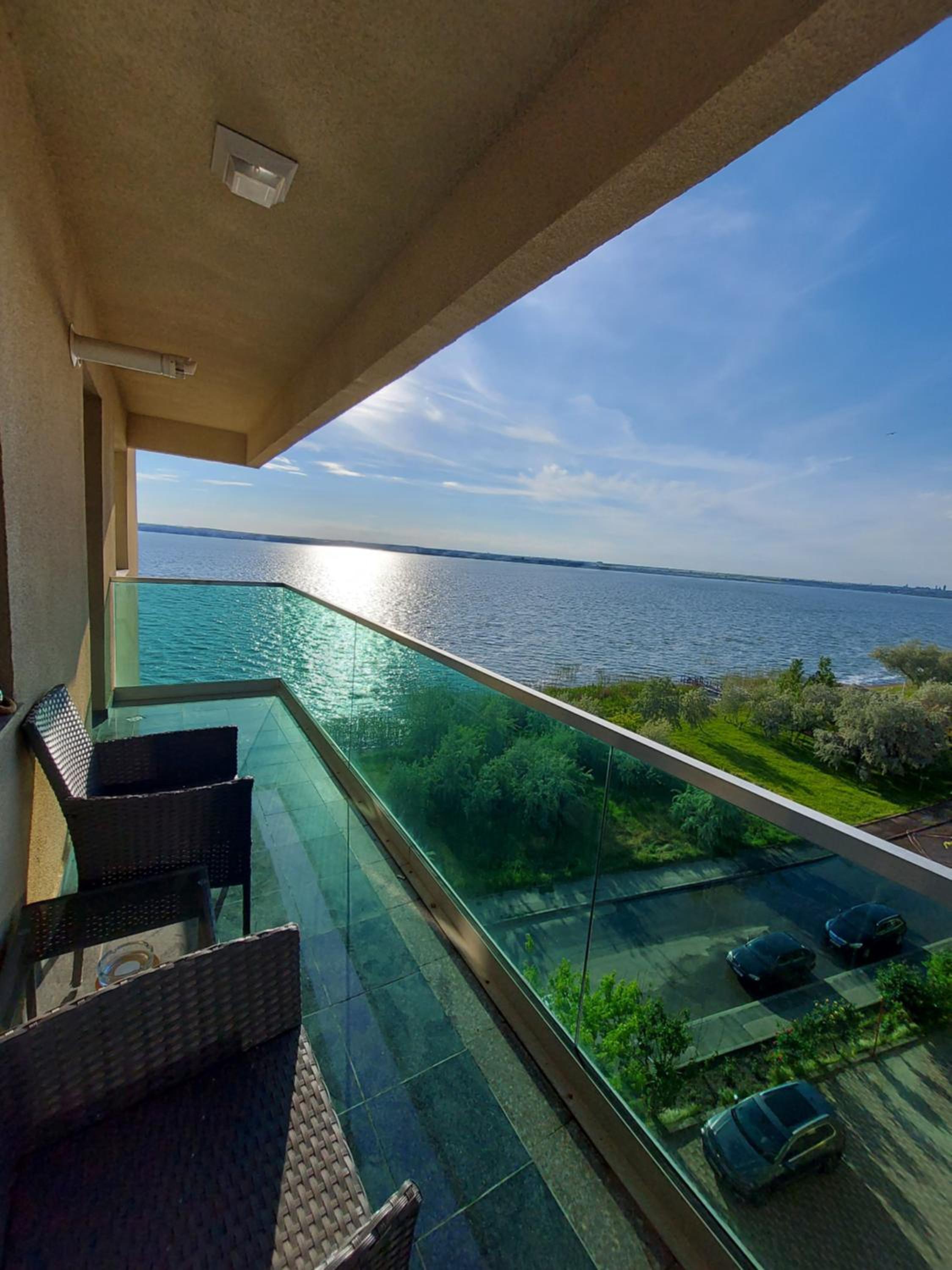 Sea Gem 2 Mamaia - New, Stunning Views, and 200m to Beach view 2