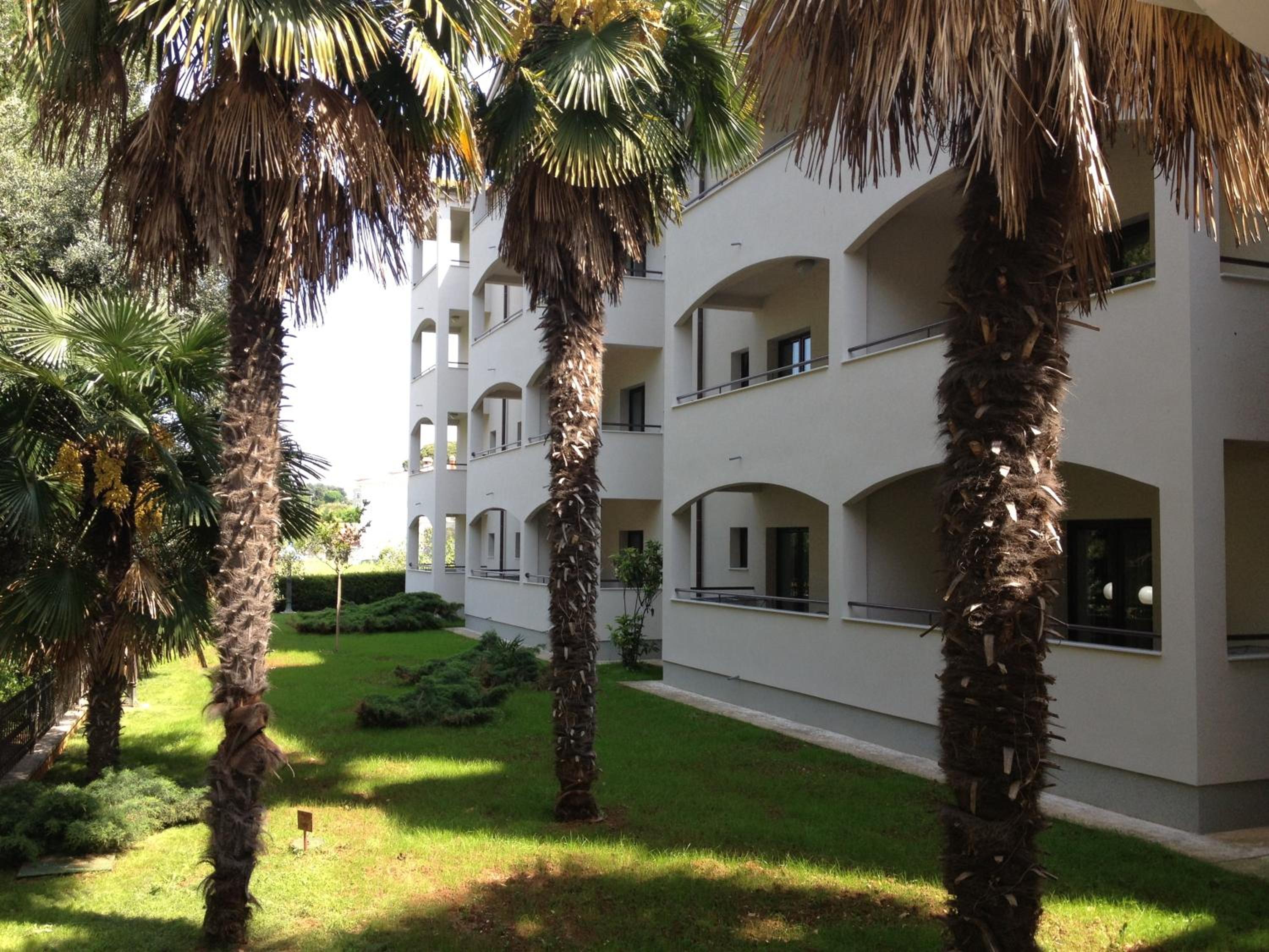 Hotel Flores - Property Image 29