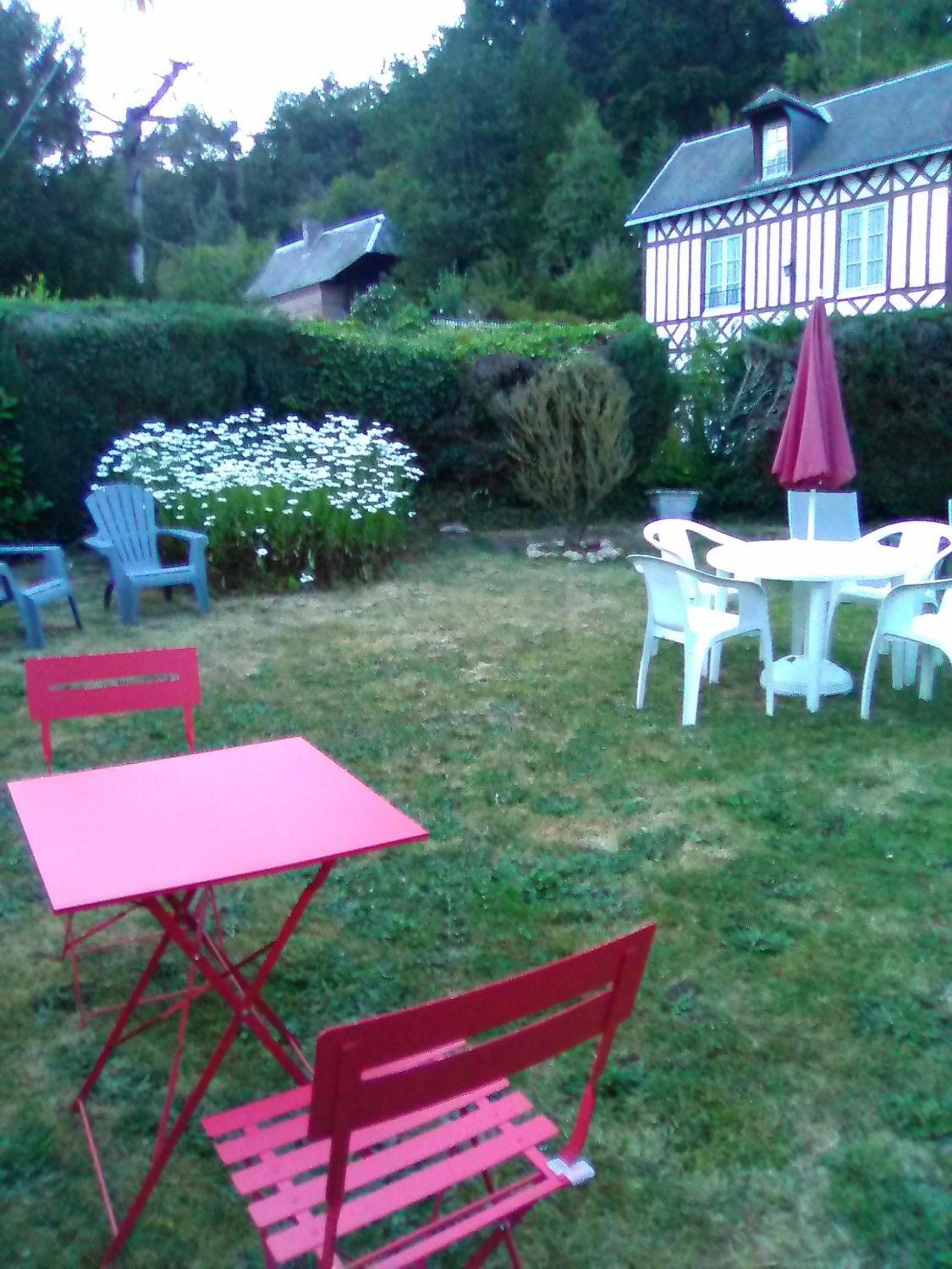 L'Ajoussienne view 2