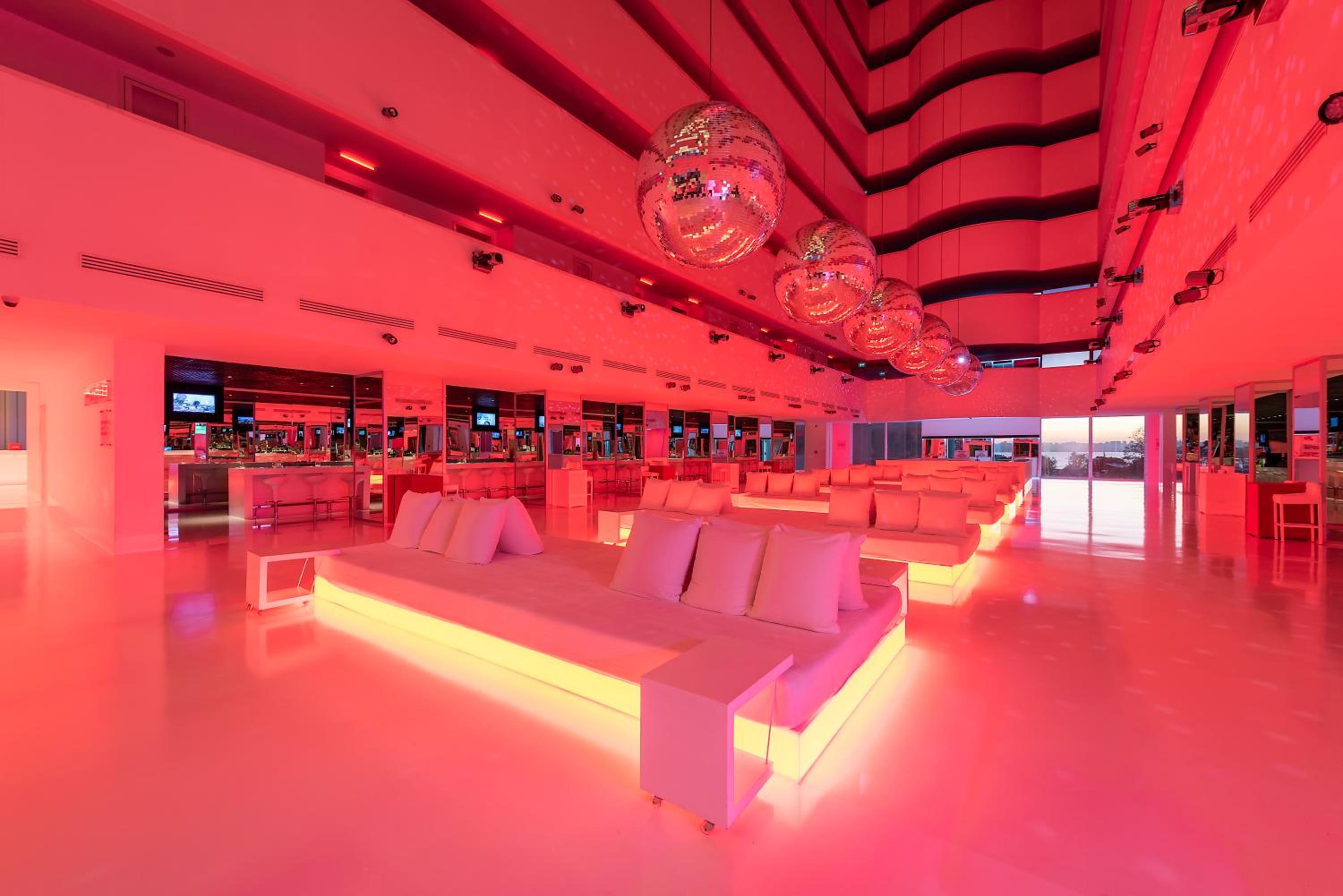 Hotel SU & Aqualand - Image 38
