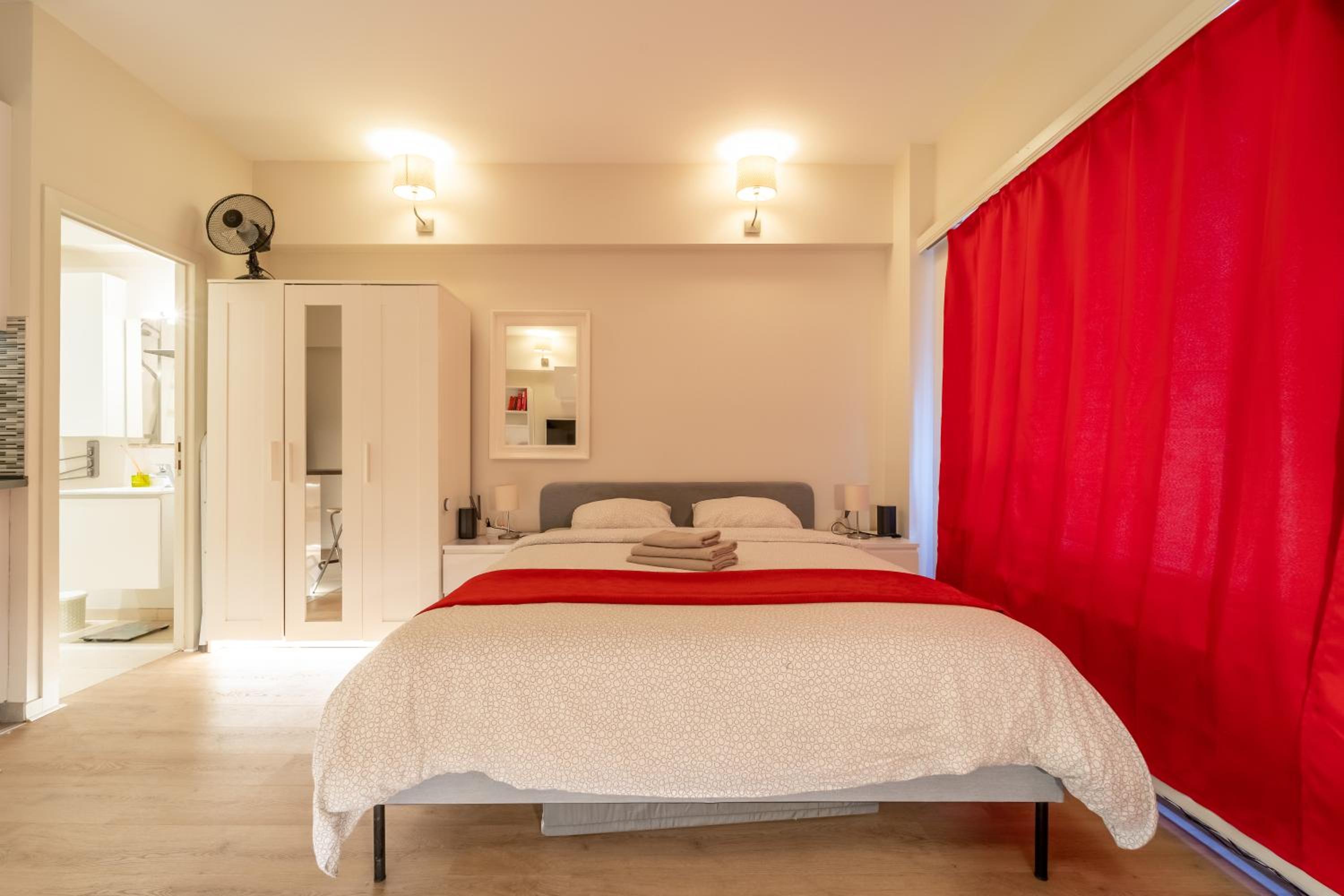 bedroom