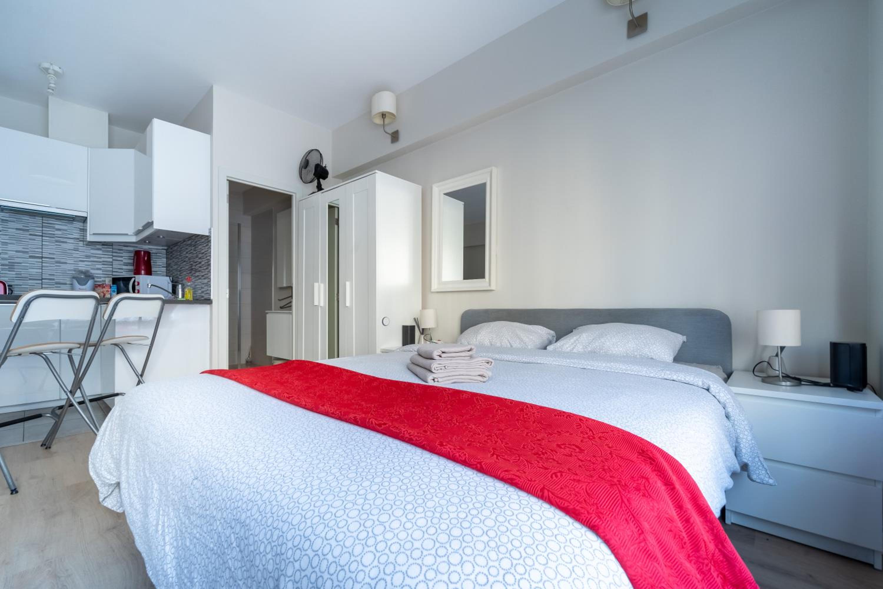 bedroom