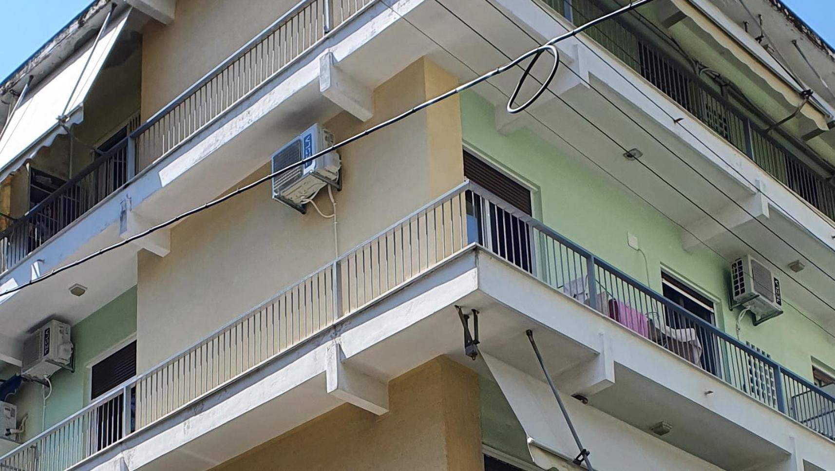 Athens city center apartment next to metro & close to Acropolis