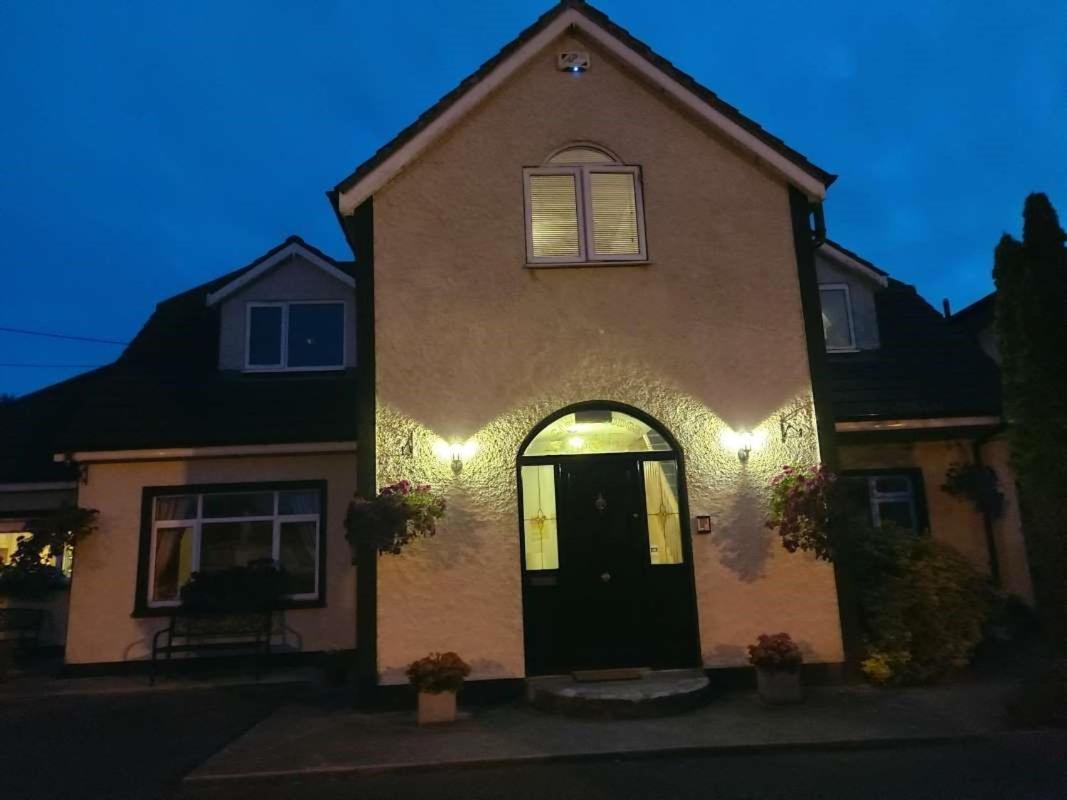 Kilkenny Vacations - Castle Lodge Kilkenny - Property Image 10