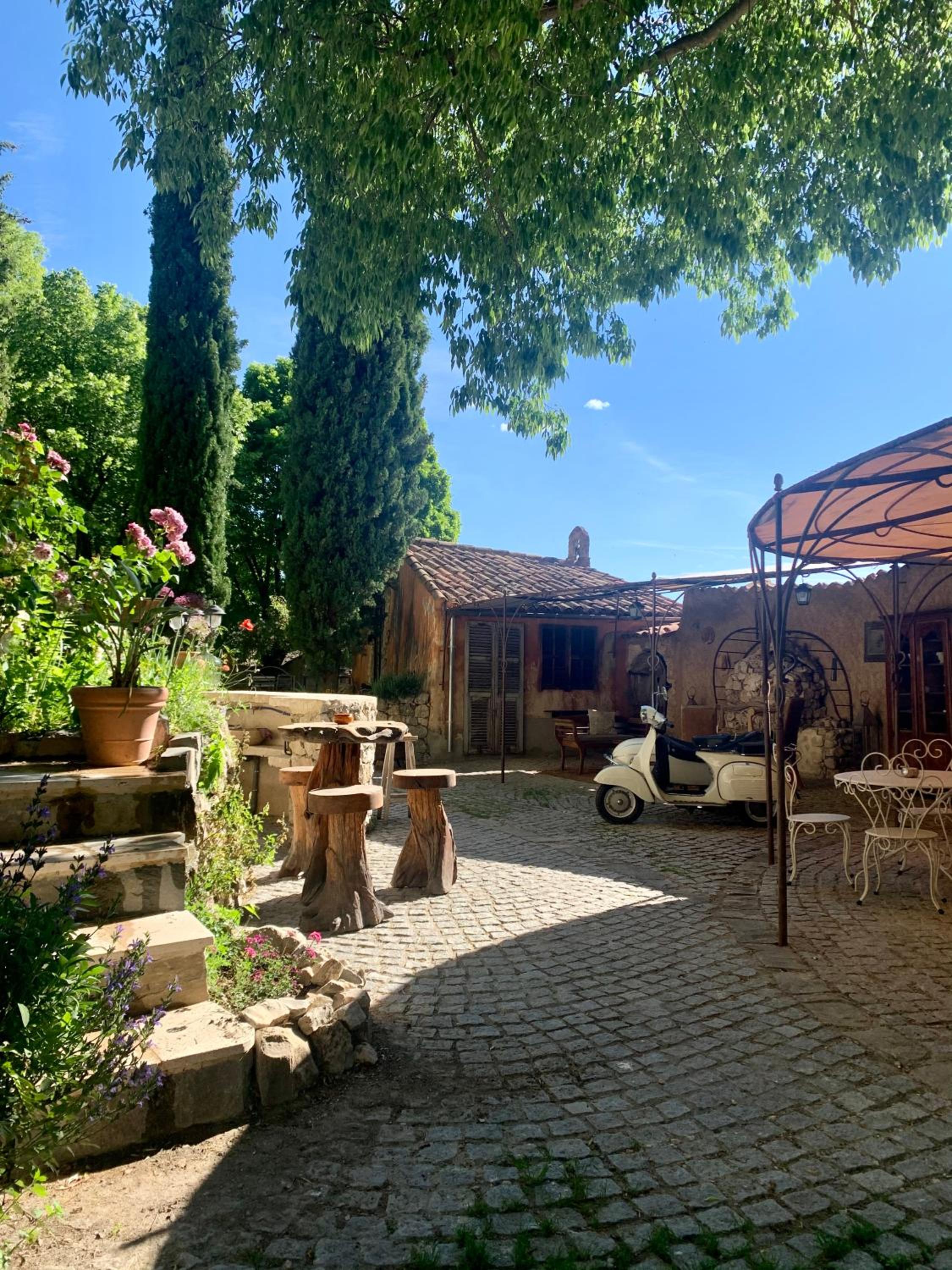 La Bouscatière view 5