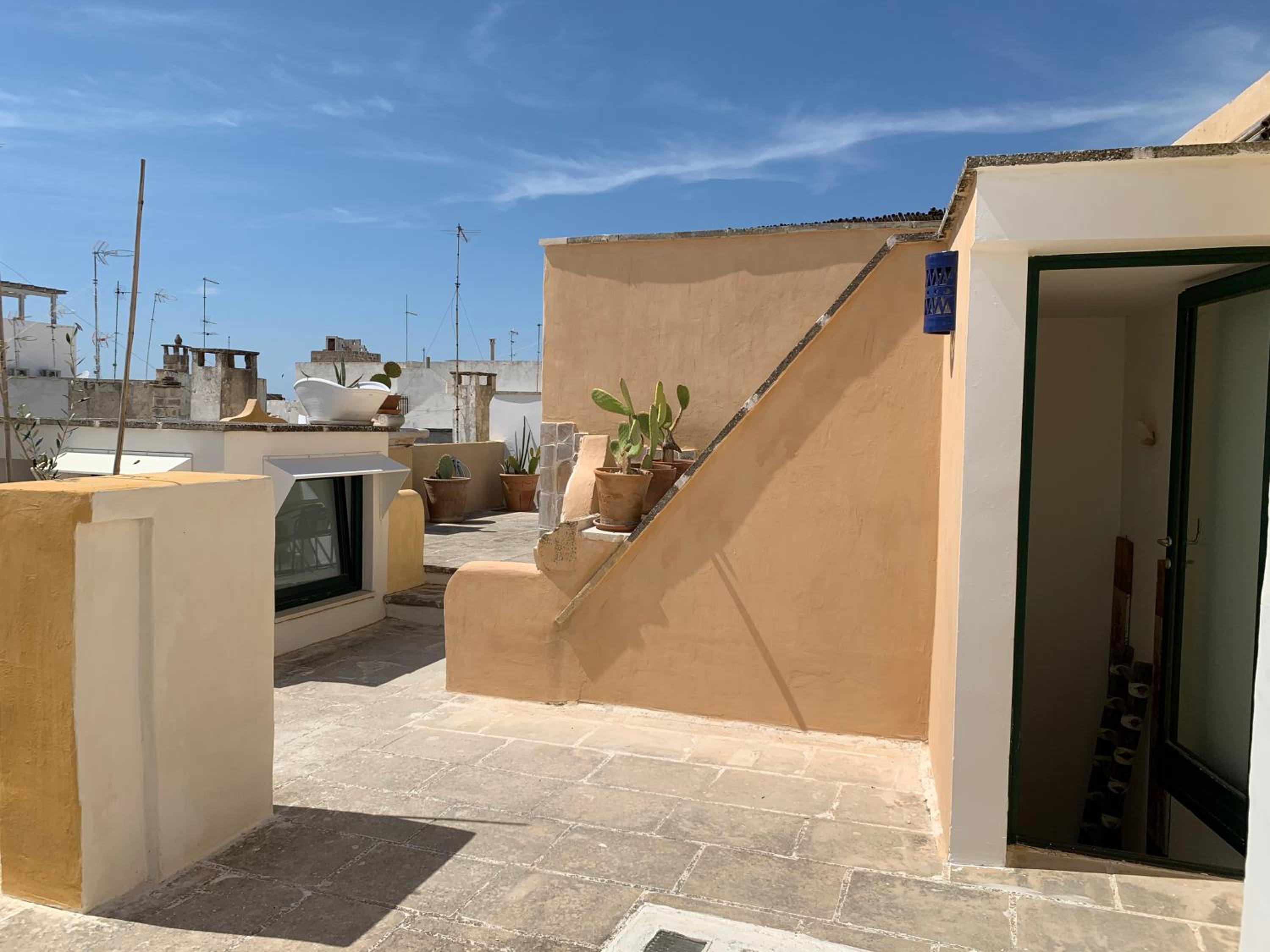 Palazzo Salapolis - Luxury Apartments
