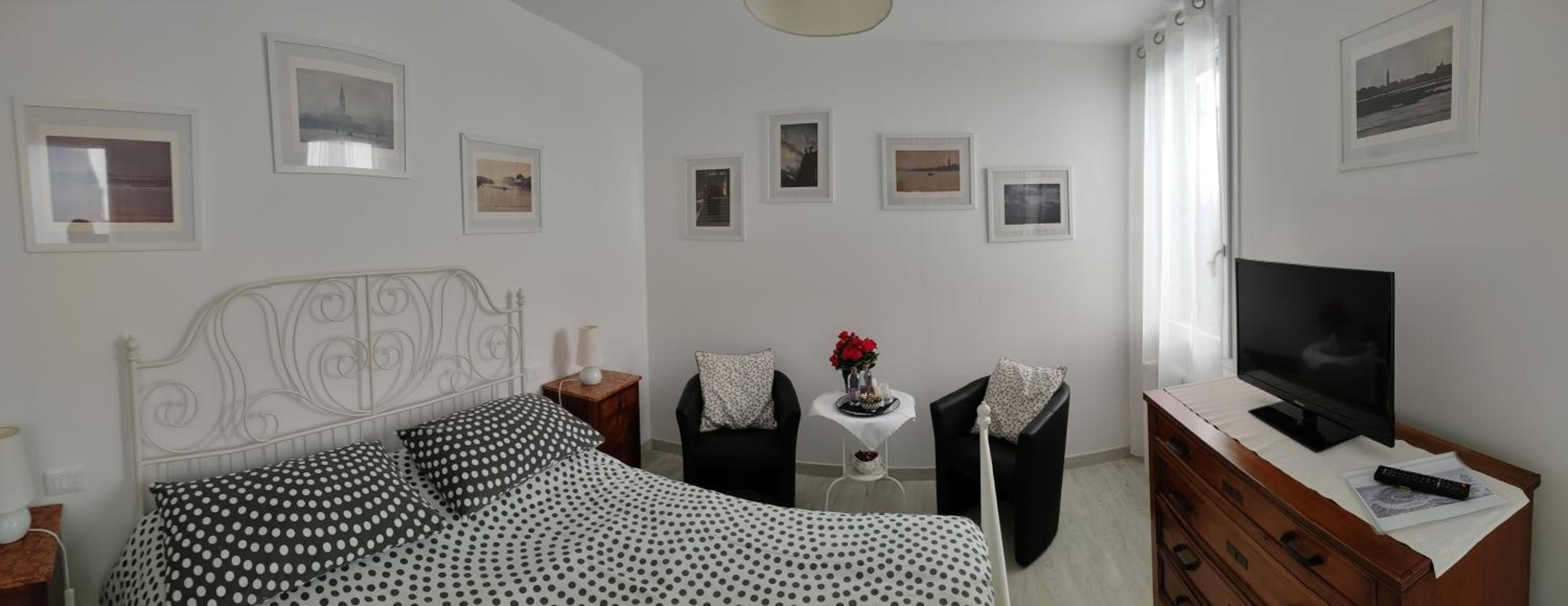 Venice Home