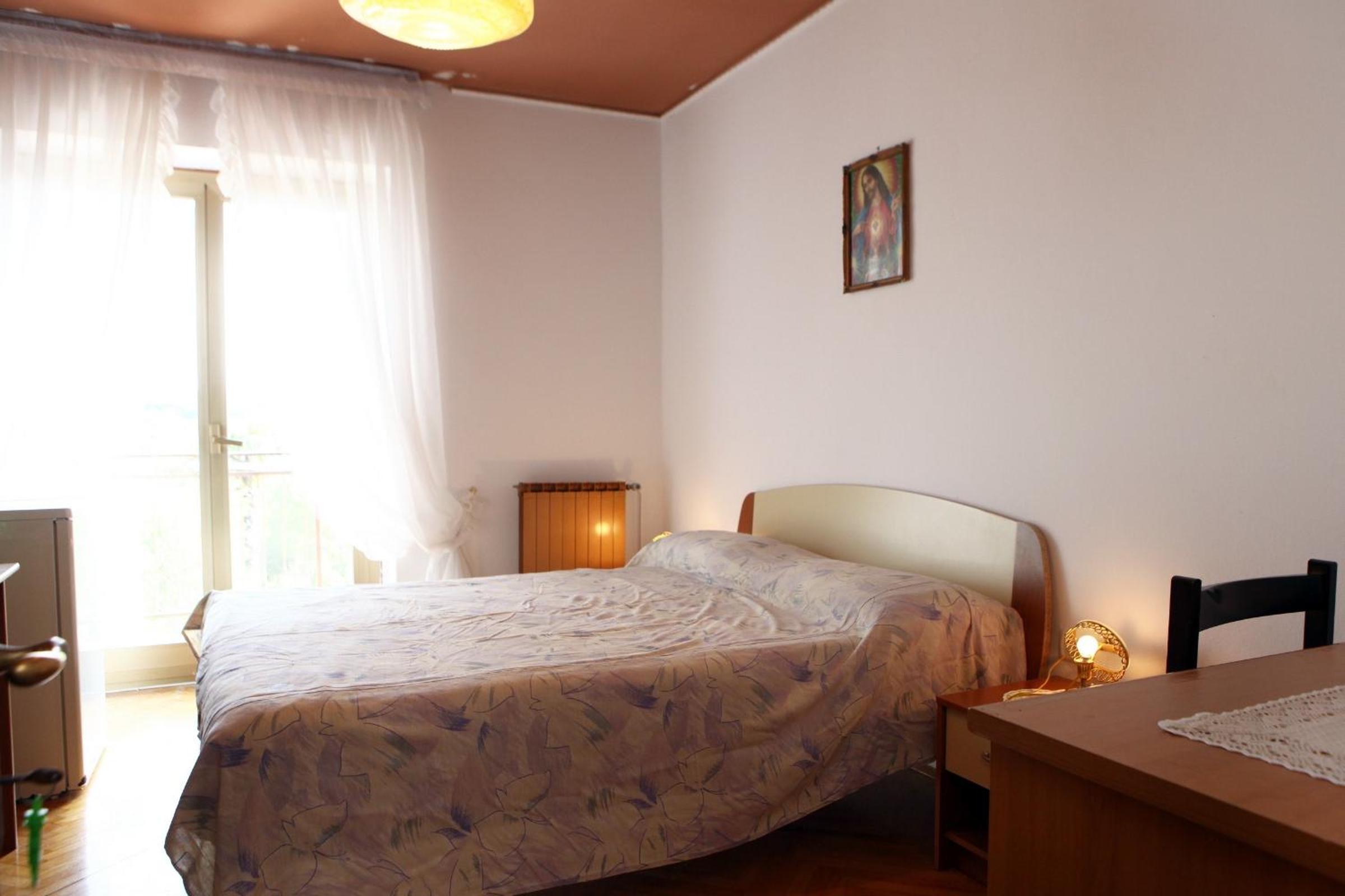Rooms Torcello - with shared bathroom view 3