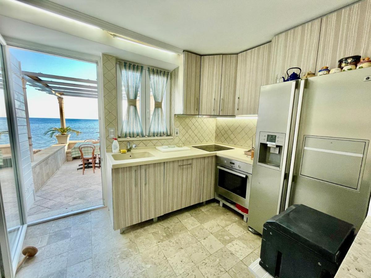 Budva Old Town Beach House photo 4
