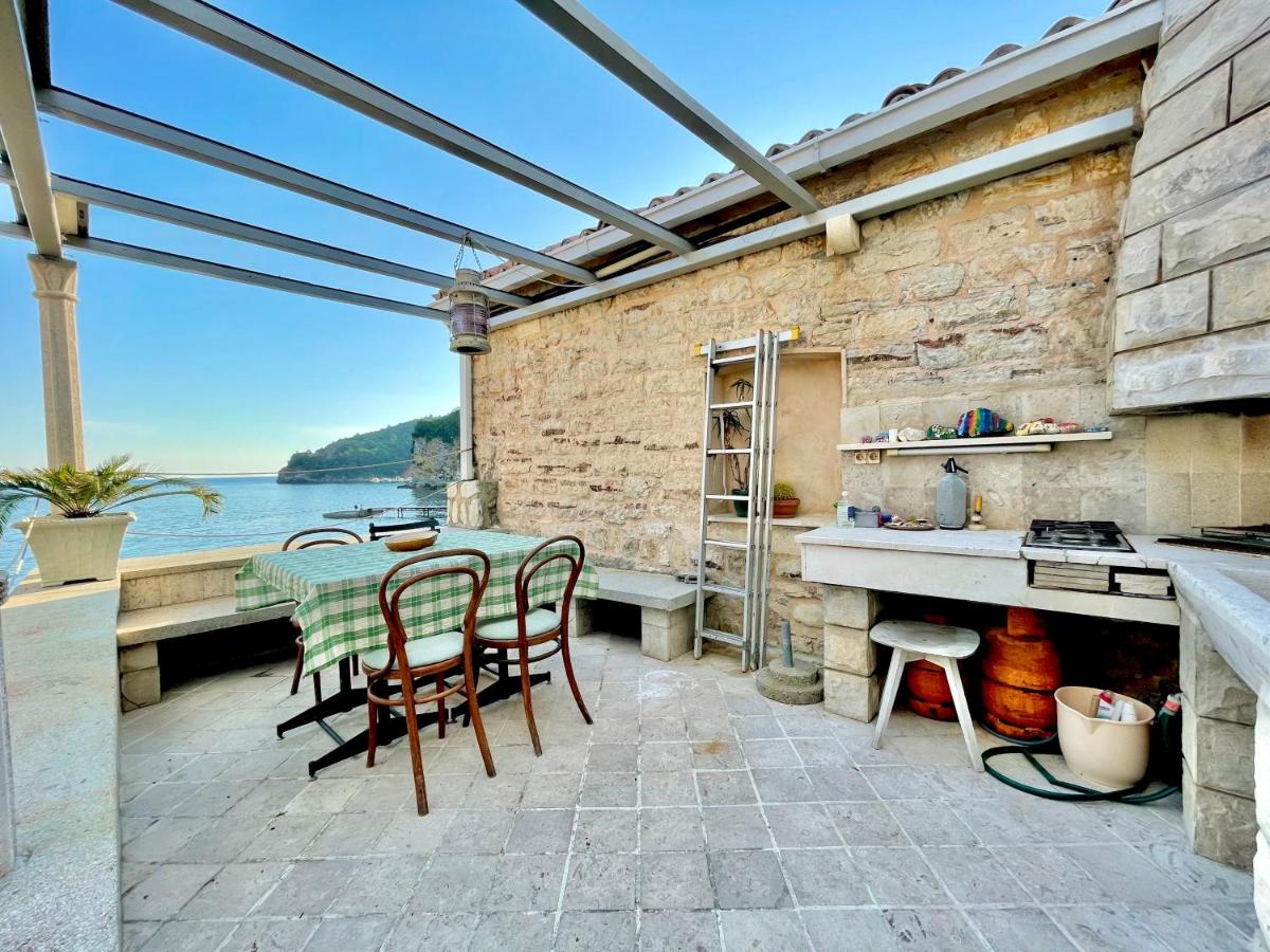 Budva Old Town Beach House photo 3
