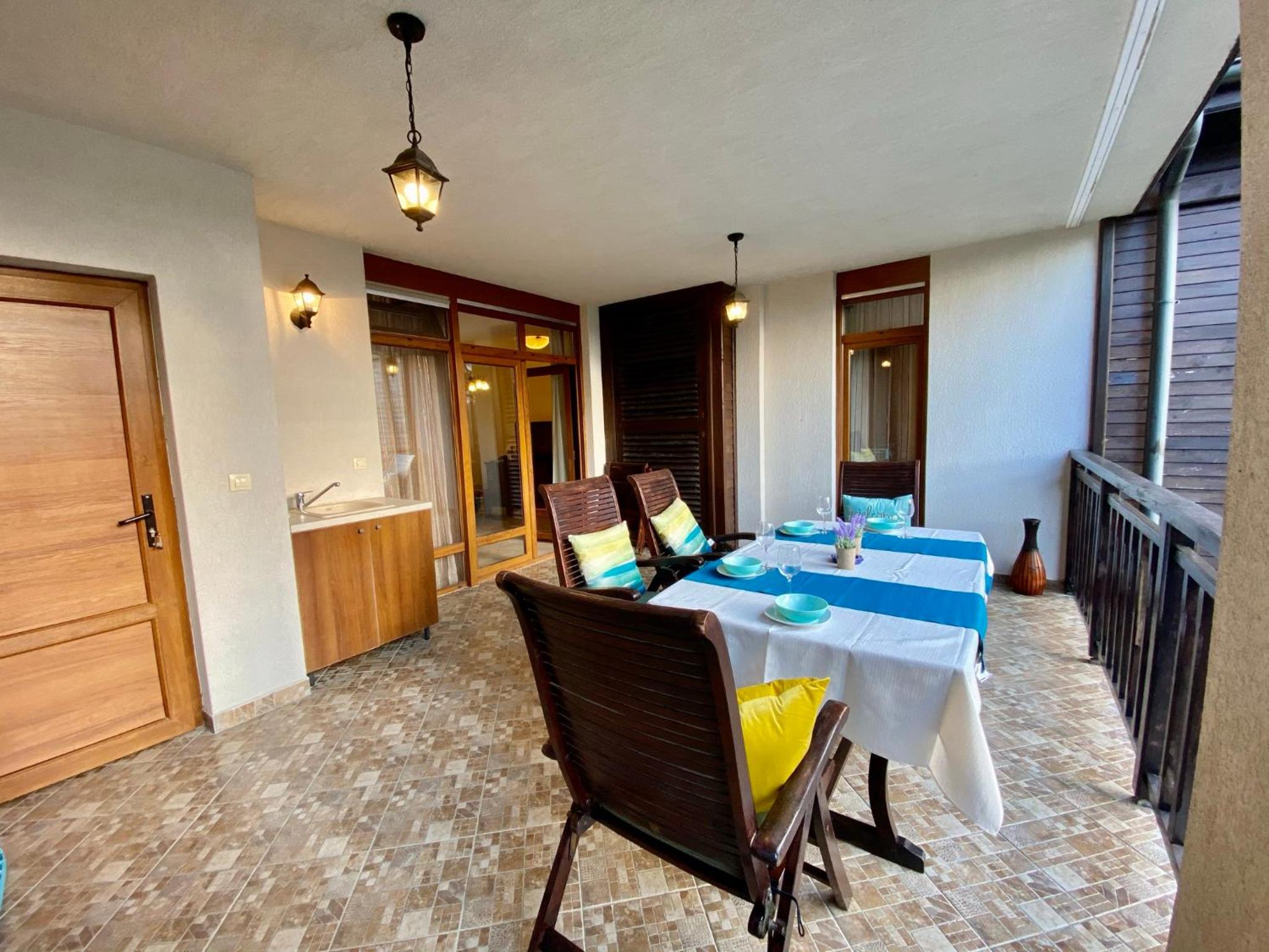 Santa Marina 2-bedroom apt. w/ Sea View + Terrace view 3