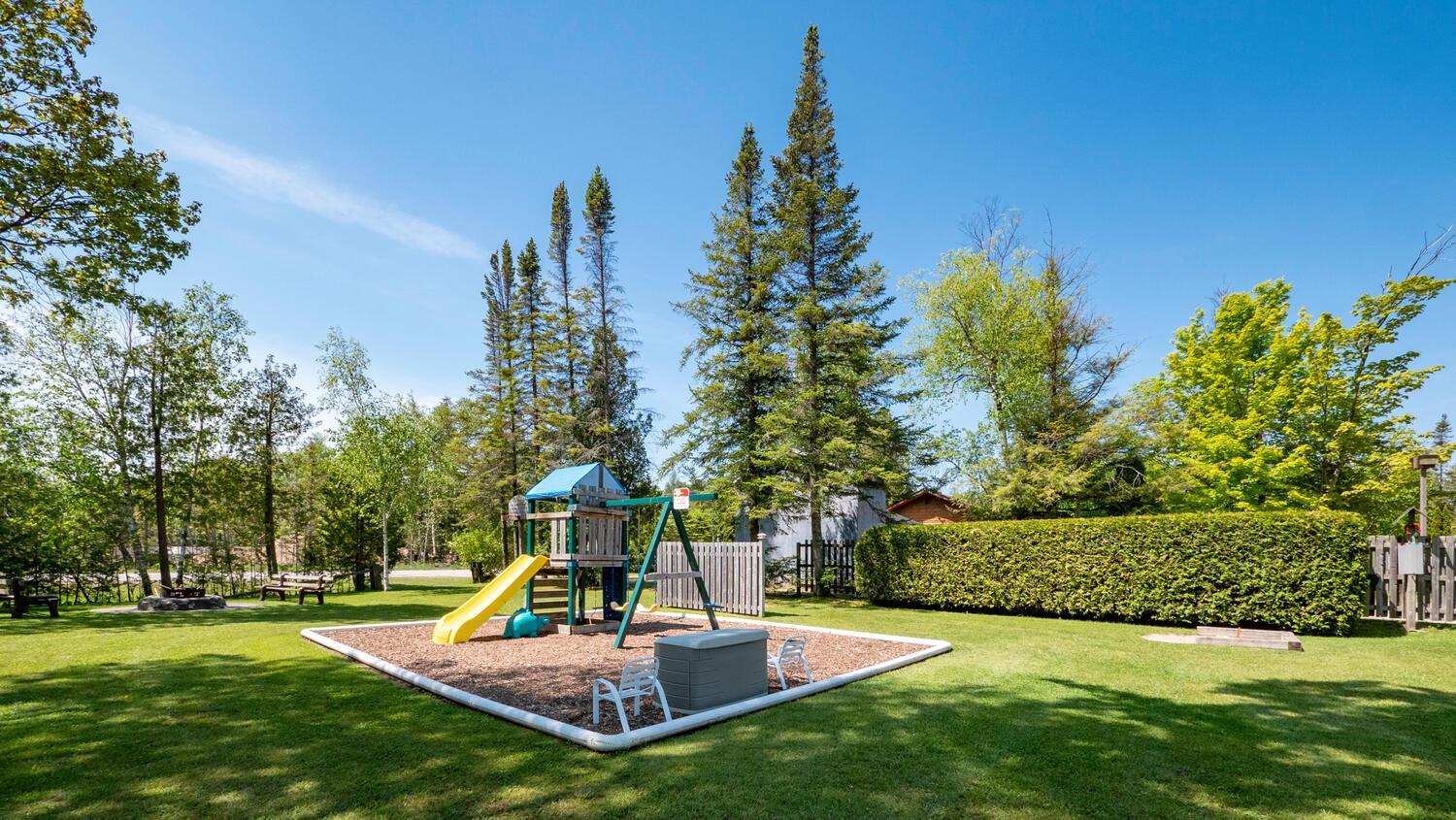 Bel Air Cottages and Motel